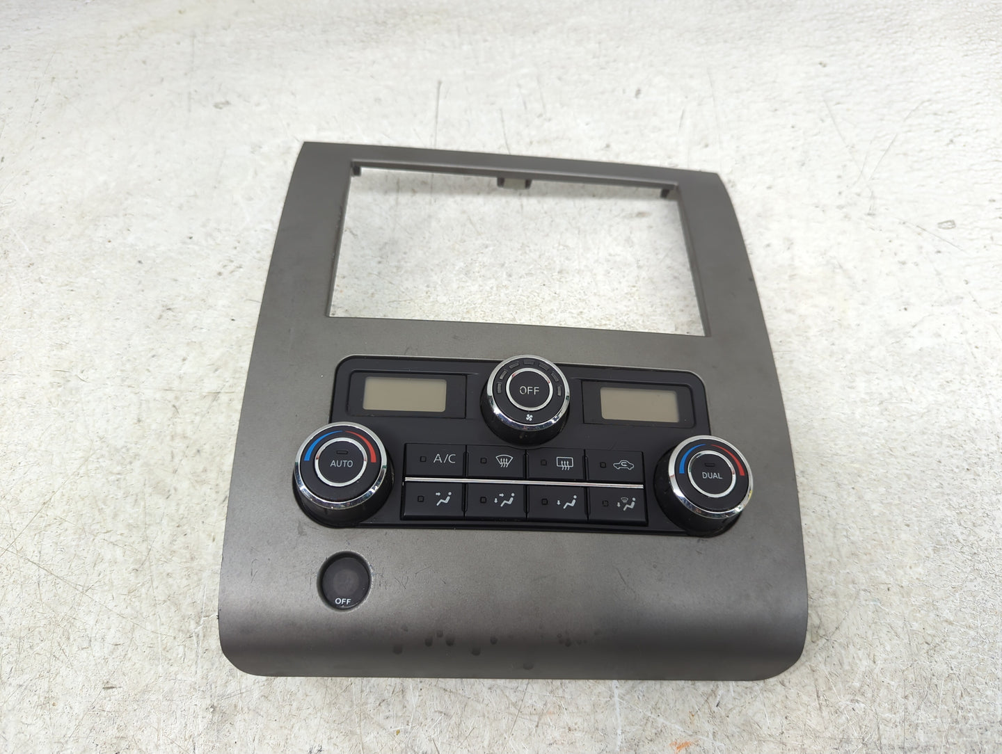 2012 Nissan Titan Climate Control Module Temperature AC/Heater Replacement Fits OEM Used Auto Parts - Oemusedautoparts1.com
