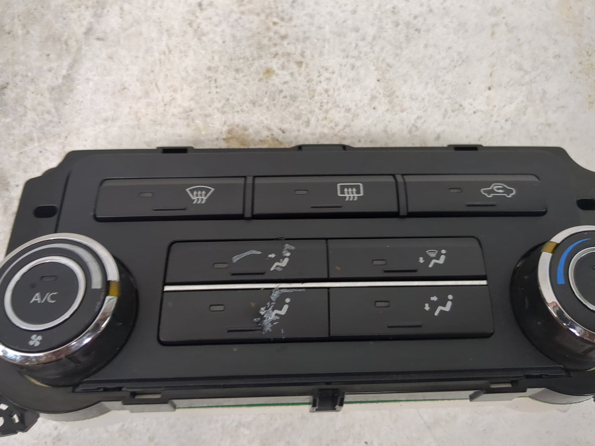 2012 Nissan Titan Climate Control Module Temperature AC/Heater Replacement P/N:68078984AA 52519-9BK0B Fits OEM Used Auto Par