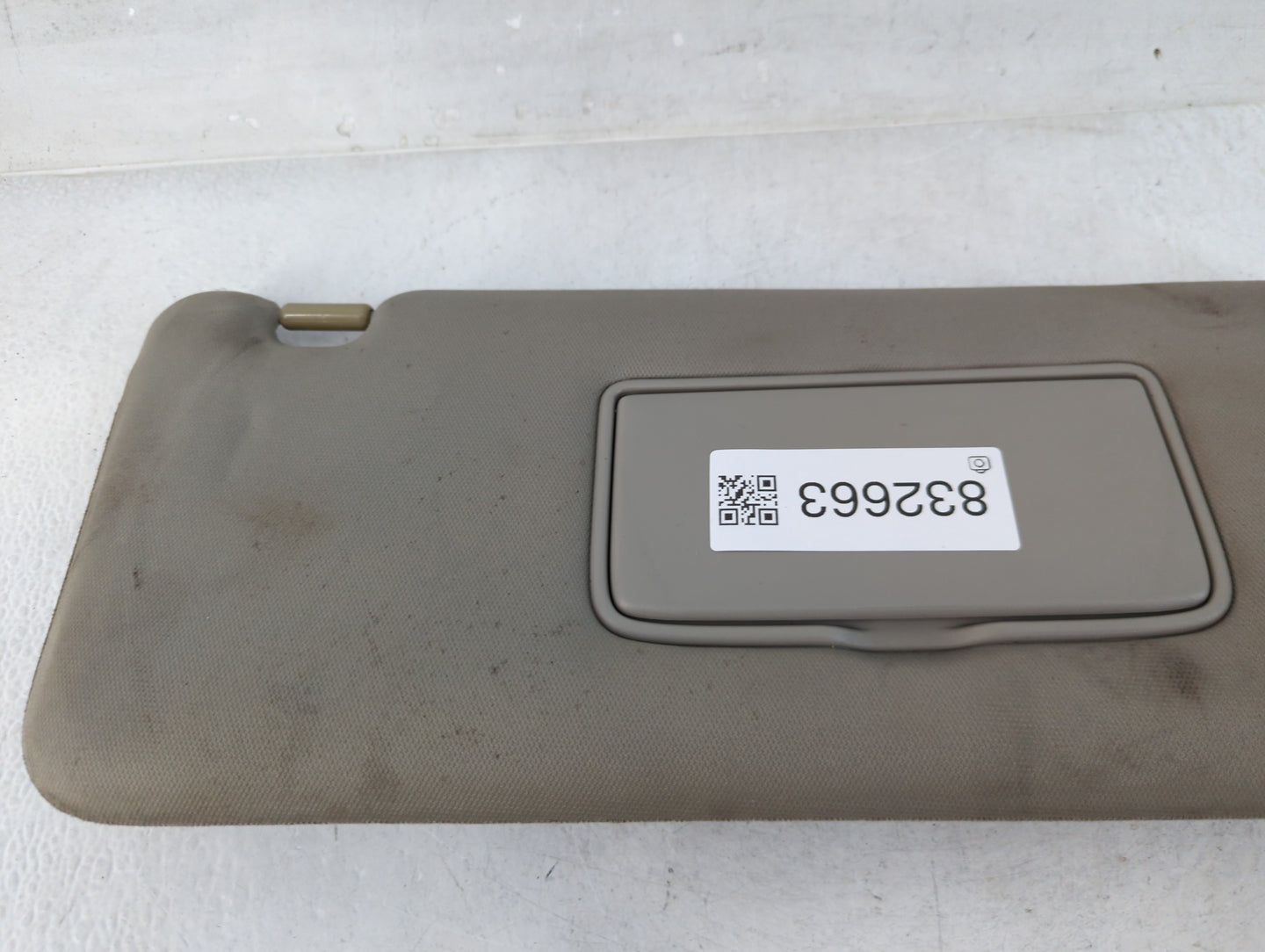 2012 Nissan Titan Sun Visor Shade Replacement Passenger Right Mirror Fits OEM Used Auto Parts - Oemusedautoparts1.com