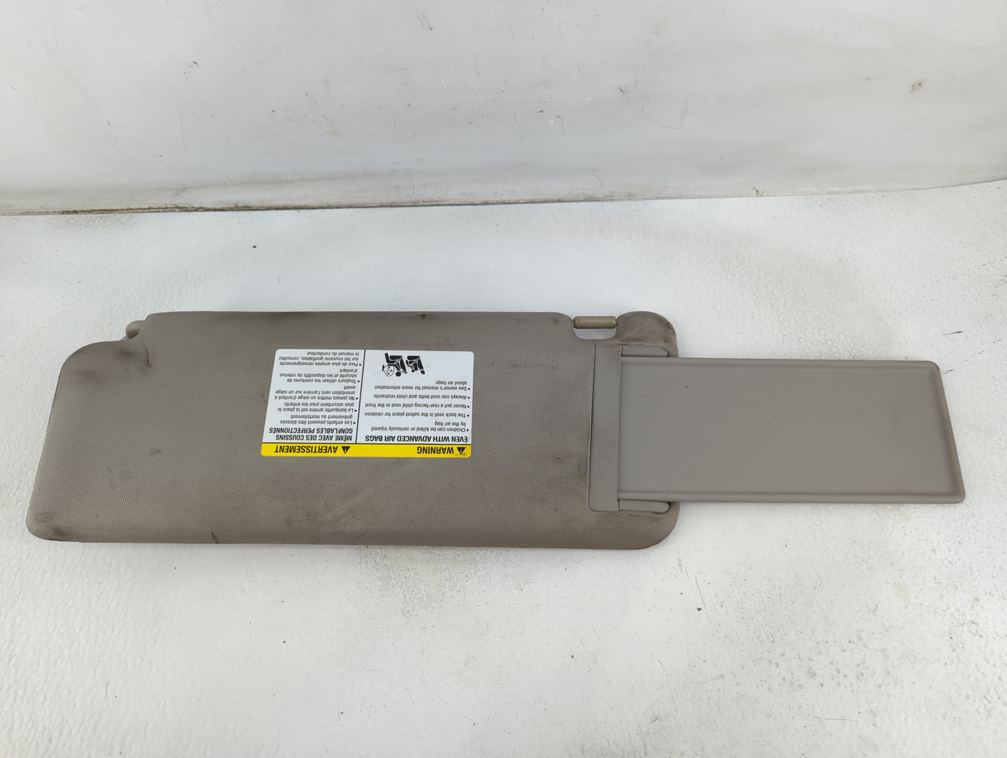 2012 Nissan Titan Sun Visor Shade Replacement Passenger Right Mirror Fits OEM Used Auto Parts - Oemusedautoparts1.com
