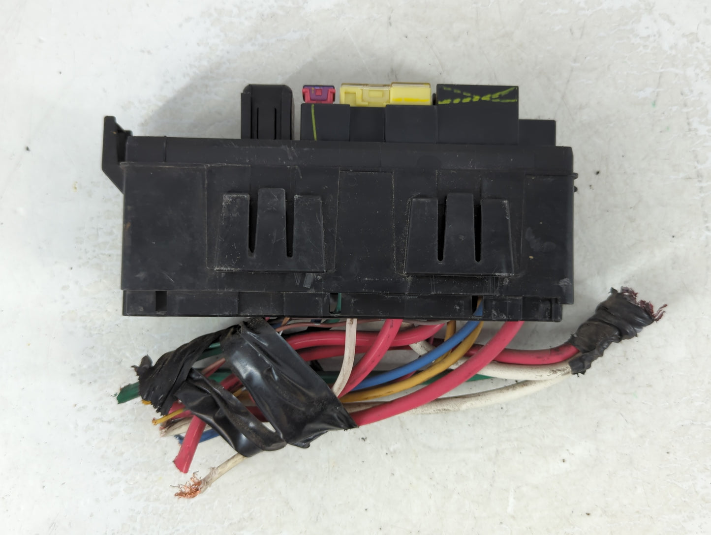 2007-2012 Nissan Versa Fusebox Fuse Box Panel Relay Module Fits Fits 2007 2008 2009 2010 2011 2012 OEM Used Auto Parts - Oem