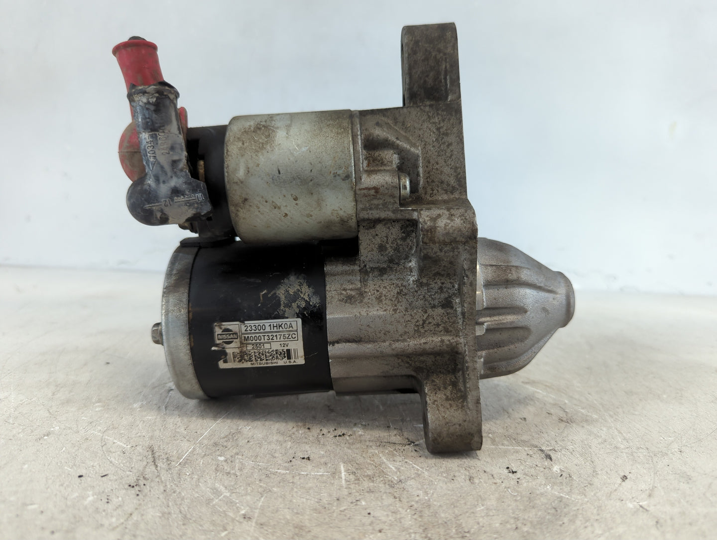 2012-2014 Nissan Versa Car Starter Motor Solenoid OEM P/N:M000T32175ZC 23300 1HK0A Fits Fits 2012 2014 OEM Used Auto Parts -