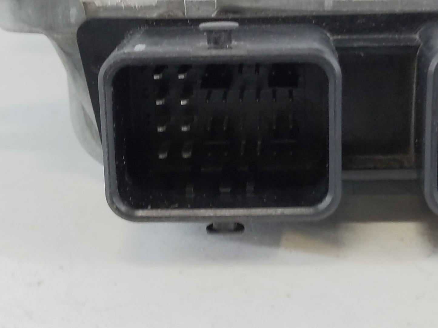 2012 Nissan Versa PCM Engine Control Computer ECU ECM PCU OEM P/N:MEC910-040 Fits OEM Used Auto Parts - Oemusedautoparts1.co