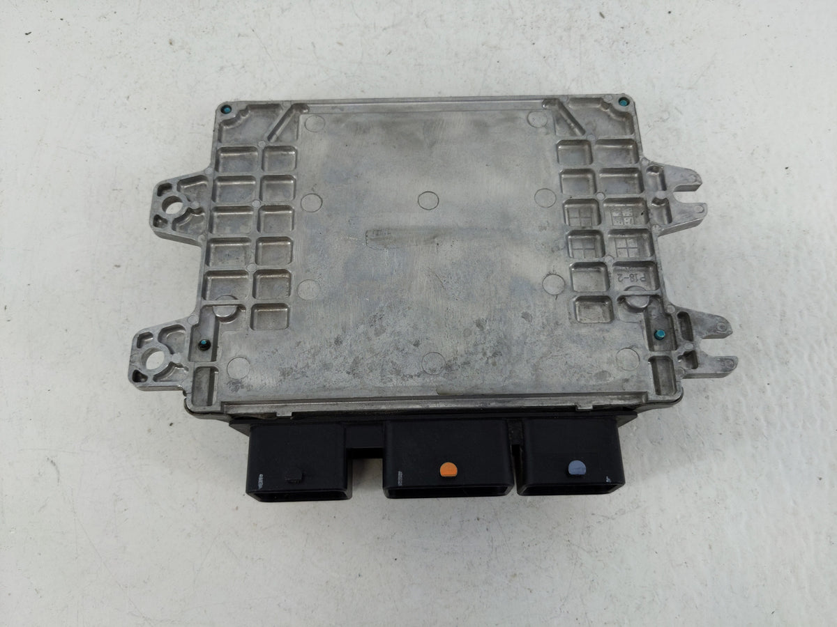 2012 Nissan Versa PCM Engine Control Computer ECU ECM PCU OEM P/N:MEC910-040 OEM Used Auto Parts - Oemusedautoparts1.com