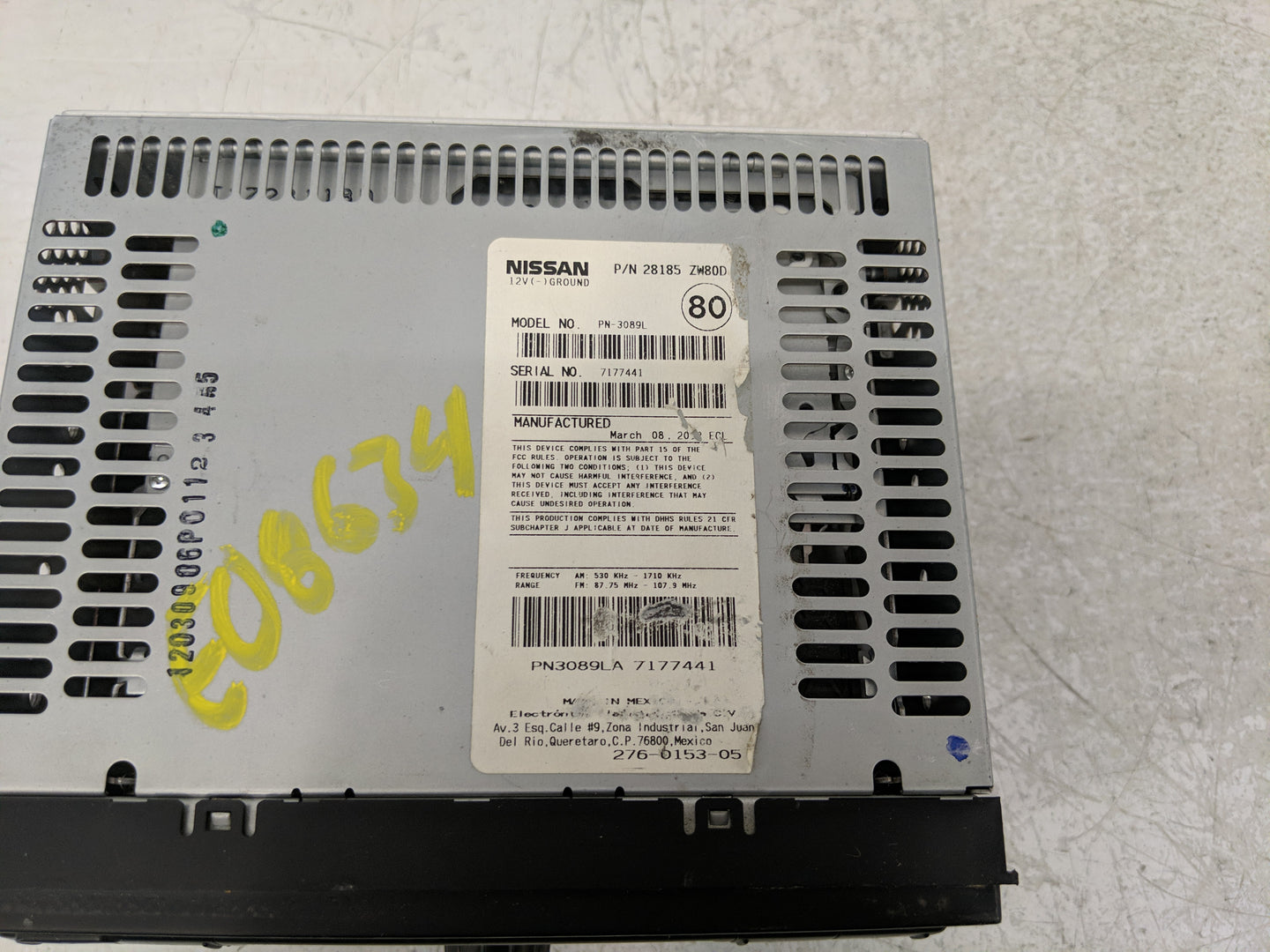 2010-2012 Nissan Versa Radio AM FM Cd Player Receiver Replacement P/N:28185 ZW80D Fits Fits 2010 2011 2012 OEM Used Auto Par