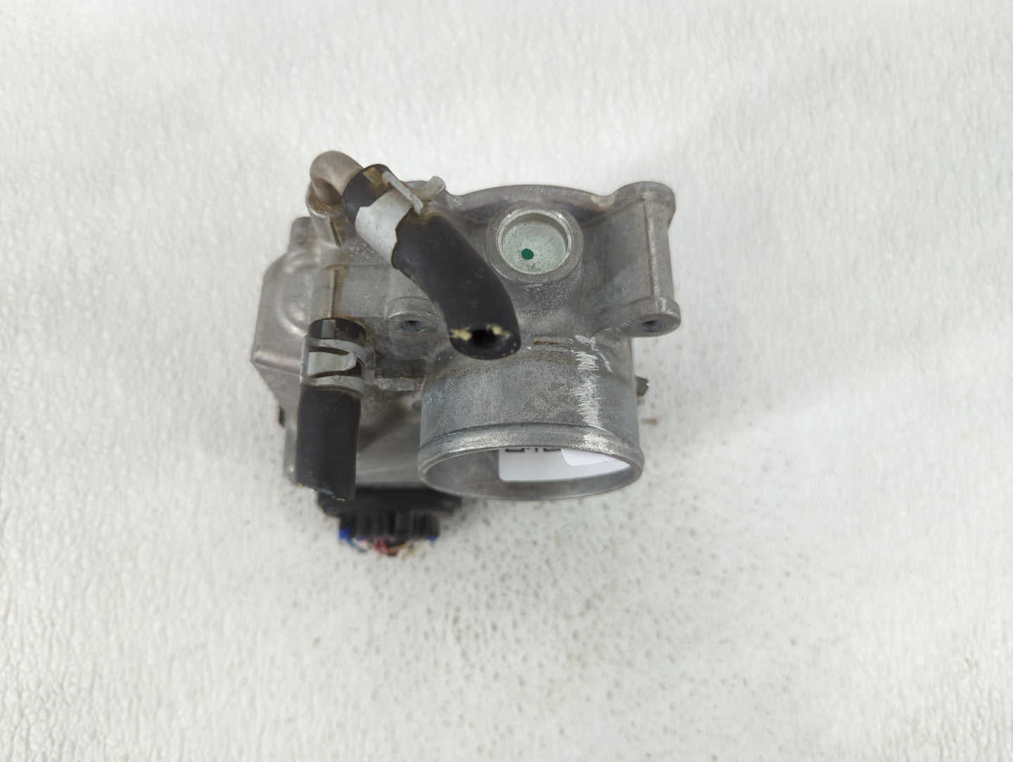2012-2019 Nissan Versa Throttle Body P/N:3AA50-02 E Fits Fits 2012 2013 2014 2015 2016 2017 2018 2019 OEM Used Auto Parts - 