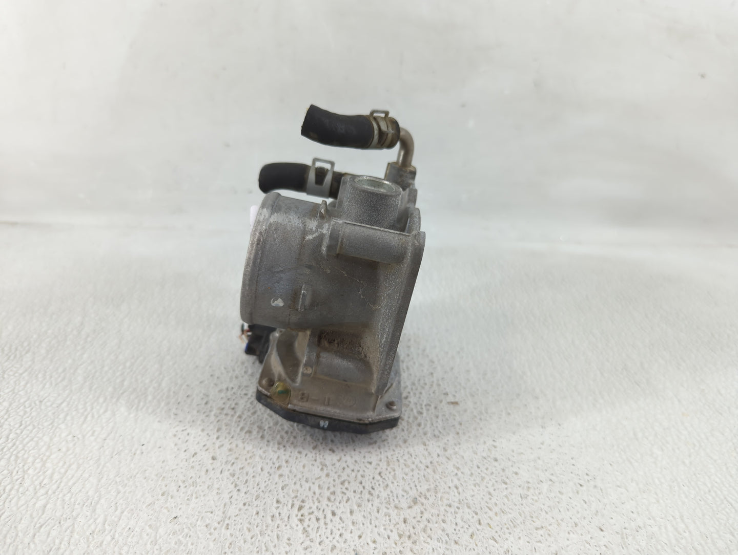 2012-2019 Nissan Versa Throttle Body P/N:3AA50-02 E Fits Fits 2012 2013 2014 2015 2016 2017 2018 2019 OEM Used Auto Parts - 