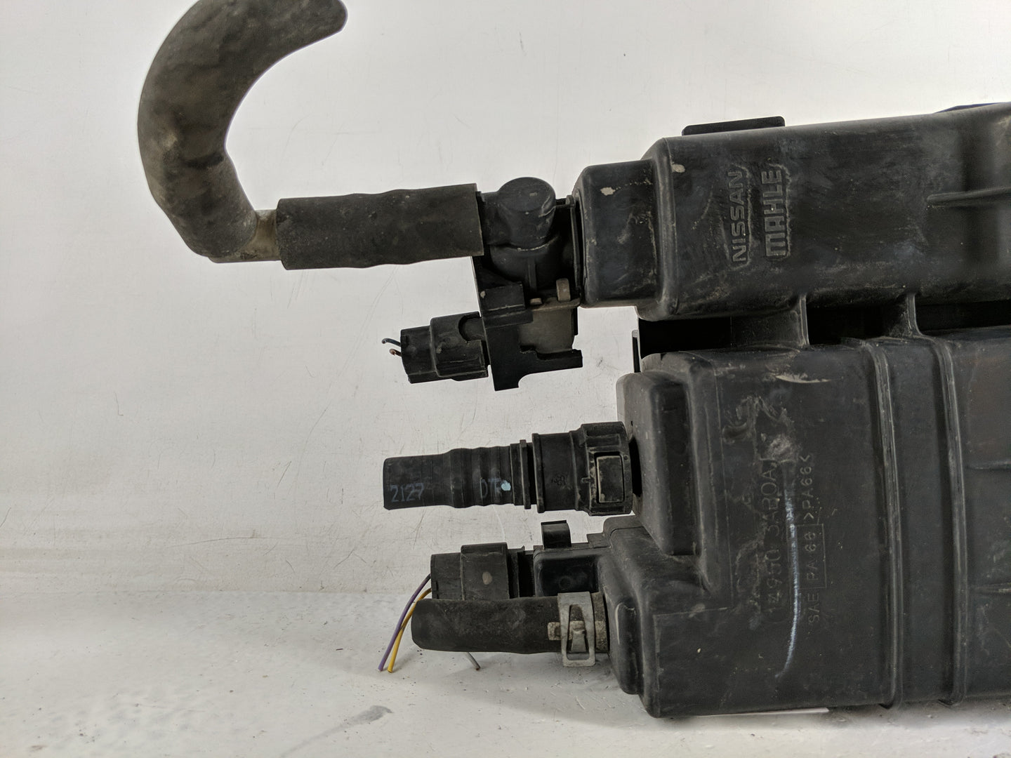 2012 Nissan Versa Fuel Vapor Charcoal Canister - Oemusedautoparts1.com