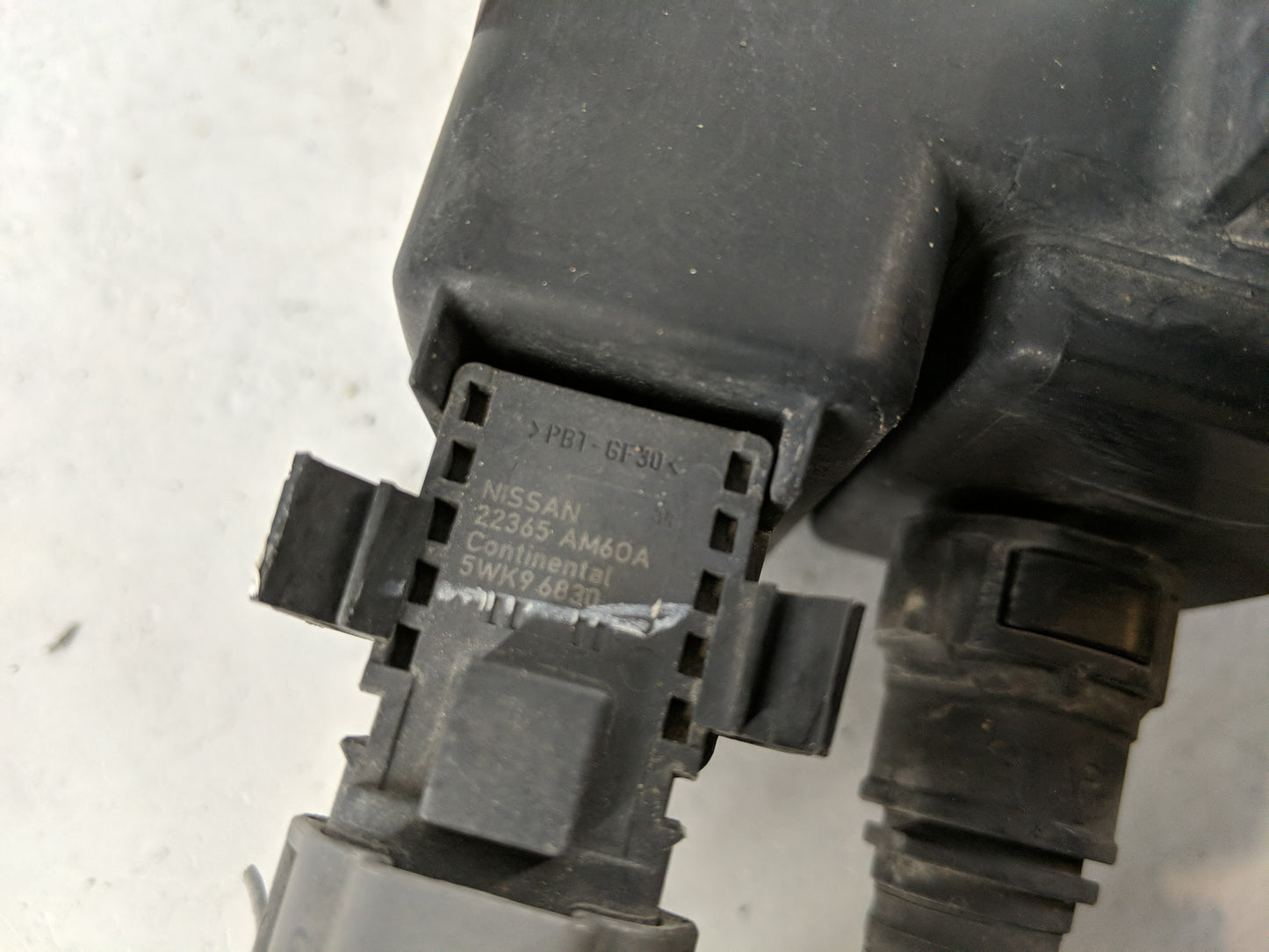 2012 Nissan Versa Fuel Vapor Charcoal Canister - Oemusedautoparts1.com