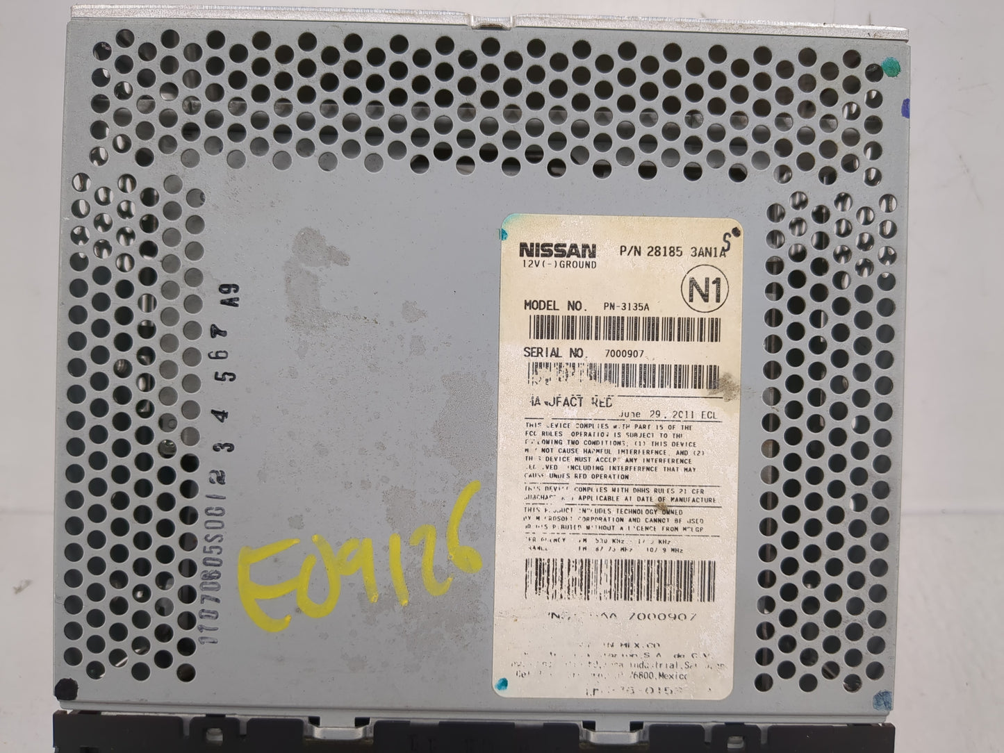 2012-2014 Nissan Versa Radio AM FM Cd Player Receiver Replacement P/N:28185 3AN1A Fits Fits 2012 2013 2014 OEM Used Auto Par
