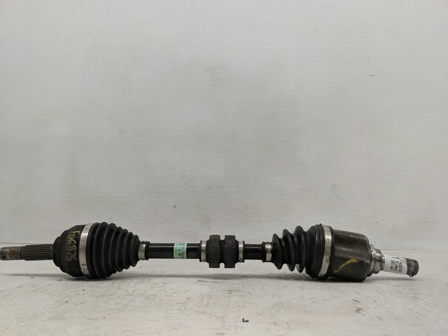 2007-2012 Nissan Versa Axle Shaft Front Driver Cv C/v - Oemusedautoparts1.com