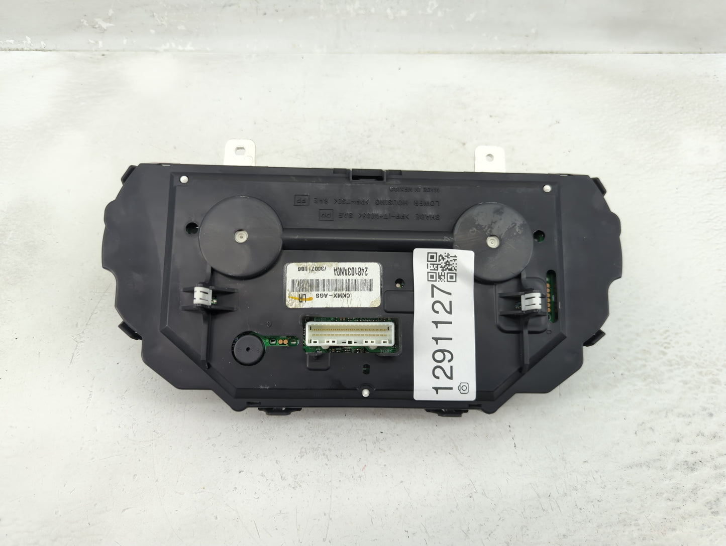 2012 Nissan Versa Instrument Cluster Speedometer Gauges P/N:2481033AN0A Fits OEM Used Auto Parts - Oemusedautoparts1.com