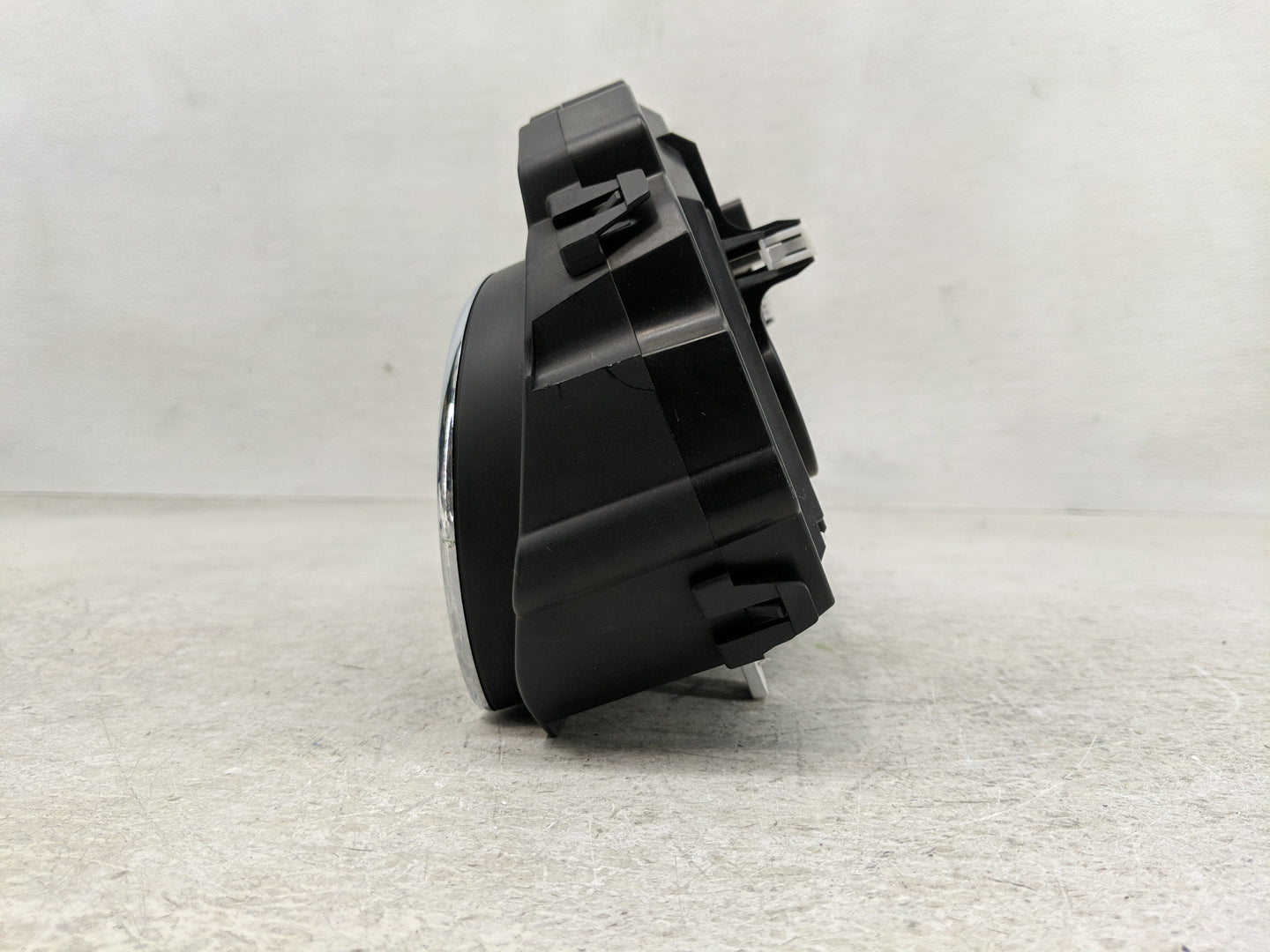 2012 Nissan Versa Instrument Cluster Speedometer Gauges P/N:248103AN0A Fits OEM Used Auto Parts - Oemusedautoparts1.com