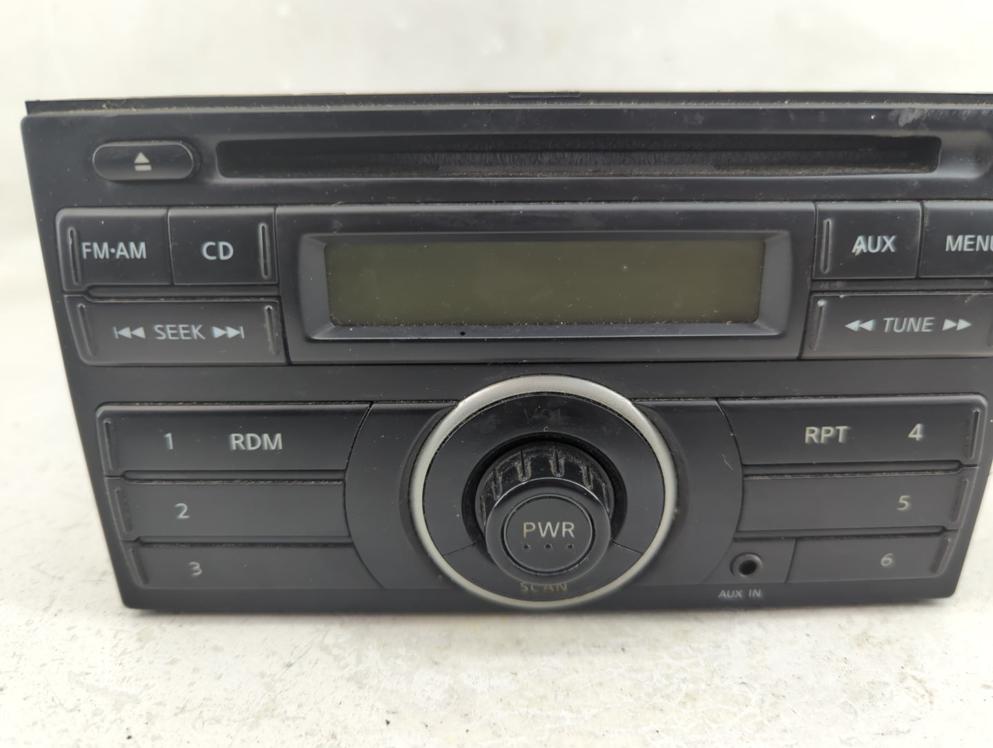 2012-2014 Nissan Versa Radio AM FM Cd Player Receiver Replacement P/N:3089A Fits Fits 2012 2013 2014 OEM Used Auto Parts - O