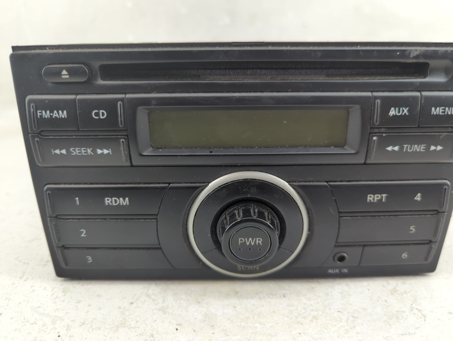 2012-2014 Nissan Versa Radio AM FM Cd Player Receiver Replacement P/N:3089A Fits Fits 2012 2013 2014 OEM Used Auto Parts - O
