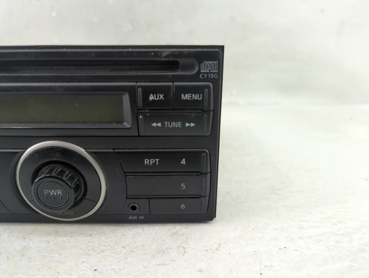 2012-2014 Nissan Versa Radio AM FM Cd Player Receiver Replacement P/N:3089A Fits Fits 2012 2013 2014 OEM Used Auto Parts - O