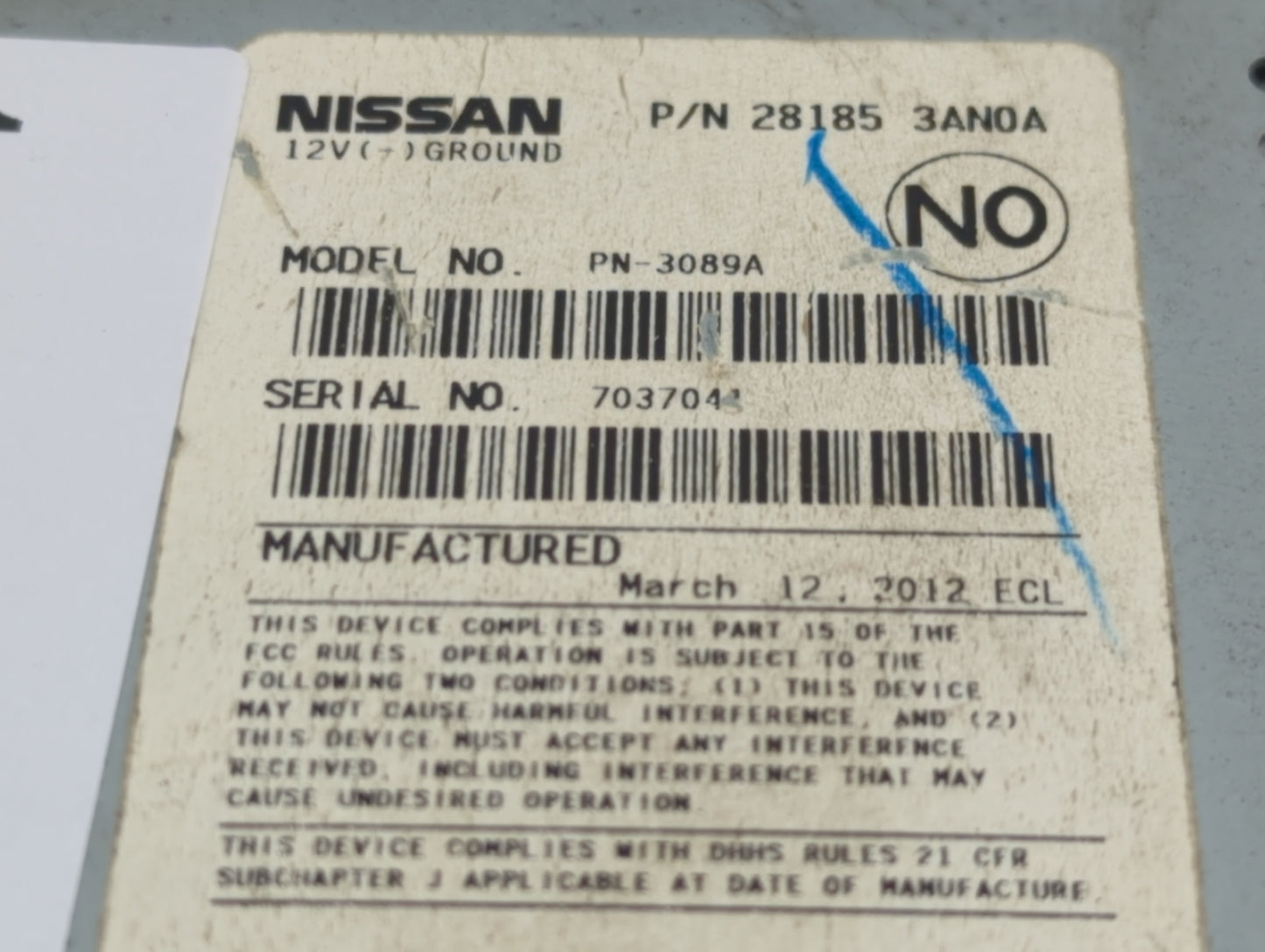 2012-2014 Nissan Versa Radio AM FM Cd Player Receiver Replacement P/N:3089A Fits Fits 2012 2013 2014 OEM Used Auto Parts - O