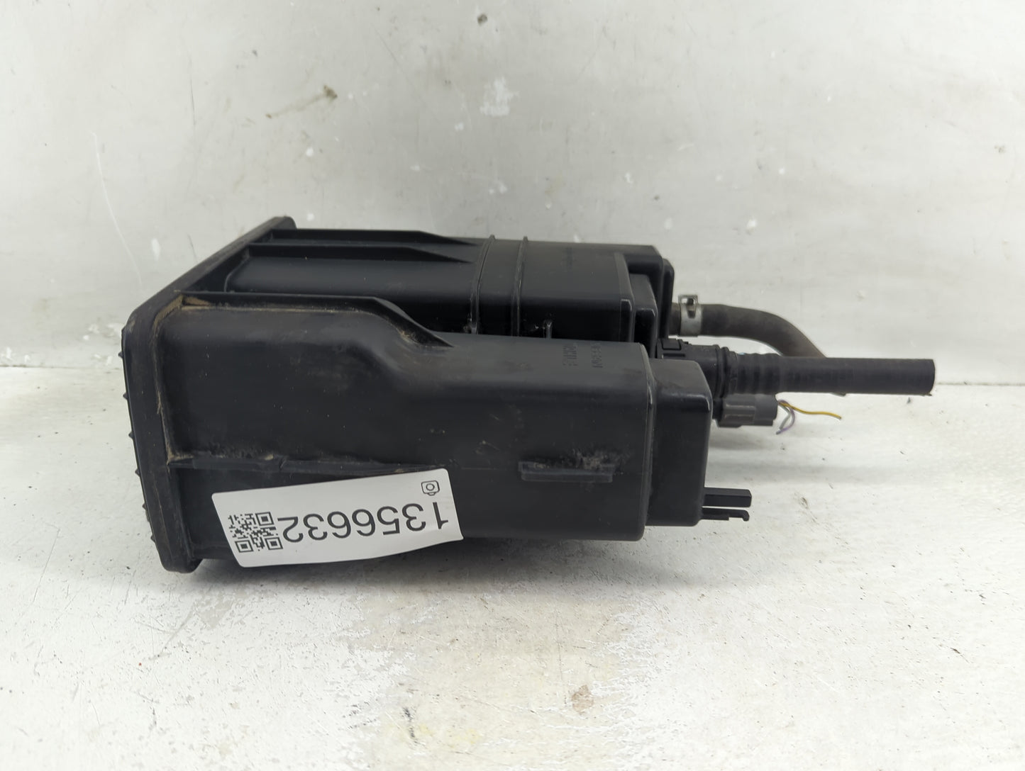 2012 Nissan Versa Fuel Vapor Charcoal Canister - Oemusedautoparts1.com