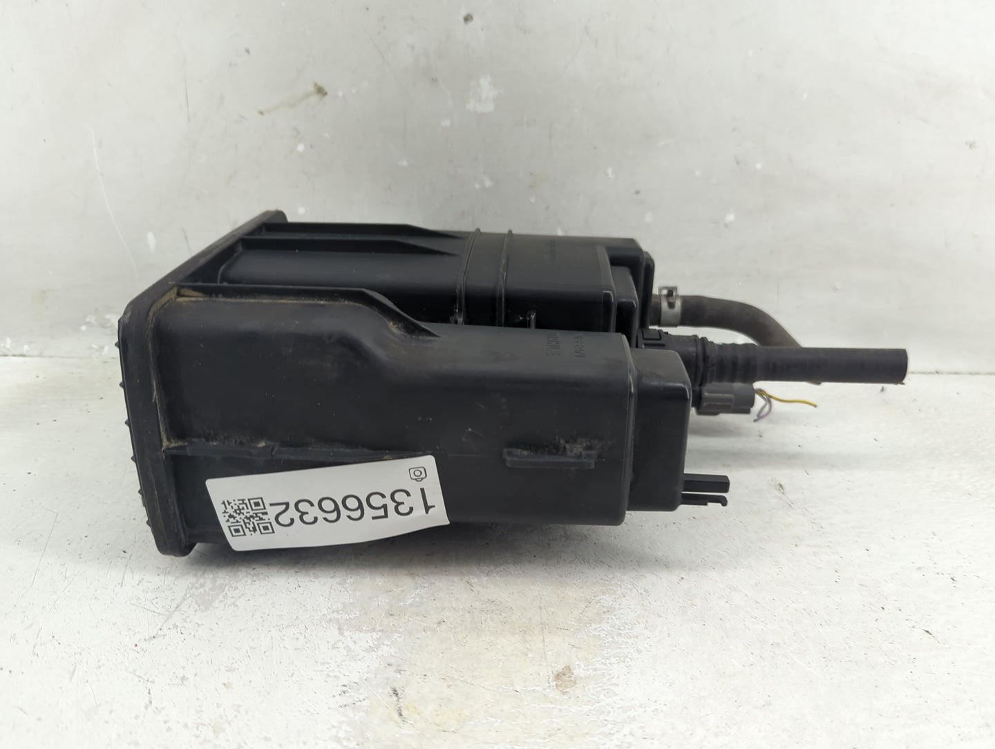 2012 Nissan Versa Fuel Vapor Charcoal Canister - Oemusedautoparts1.com