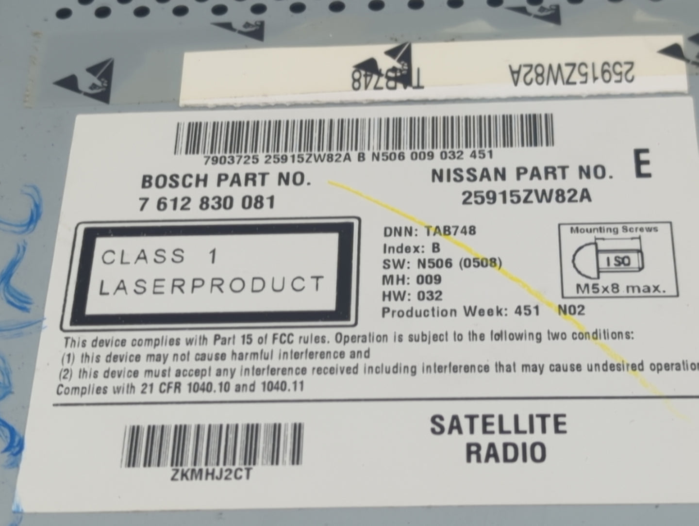 2011-2012 Nissan Versa Radio AM FM Cd Player Receiver Replacement P/N:25915ZW82A 7 612 830 081 Fits Fits 2011 2012 OEM Used 