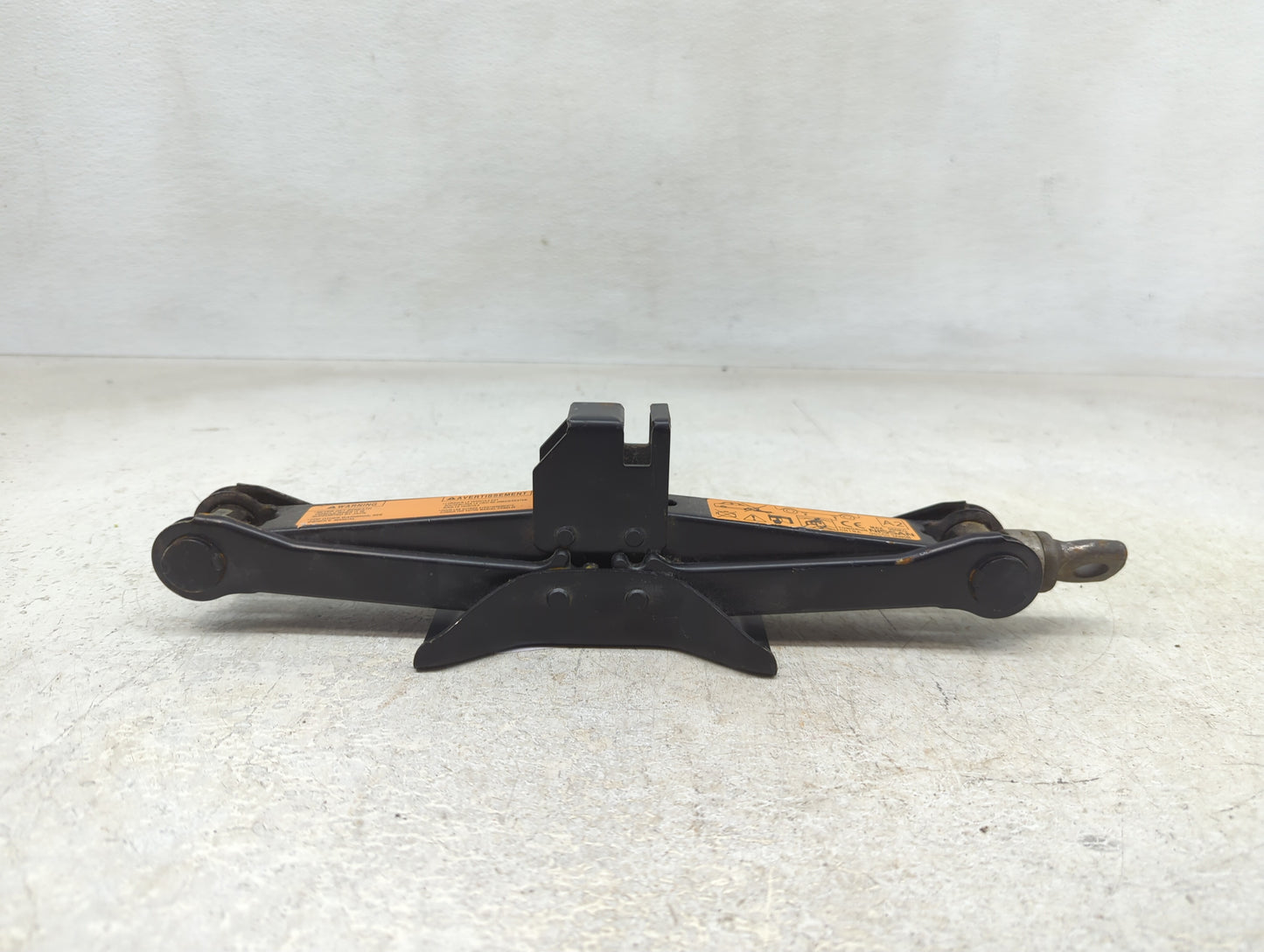 2012 Nissan Versa Spare Scissor Car Jack - Oemusedautoparts1.com