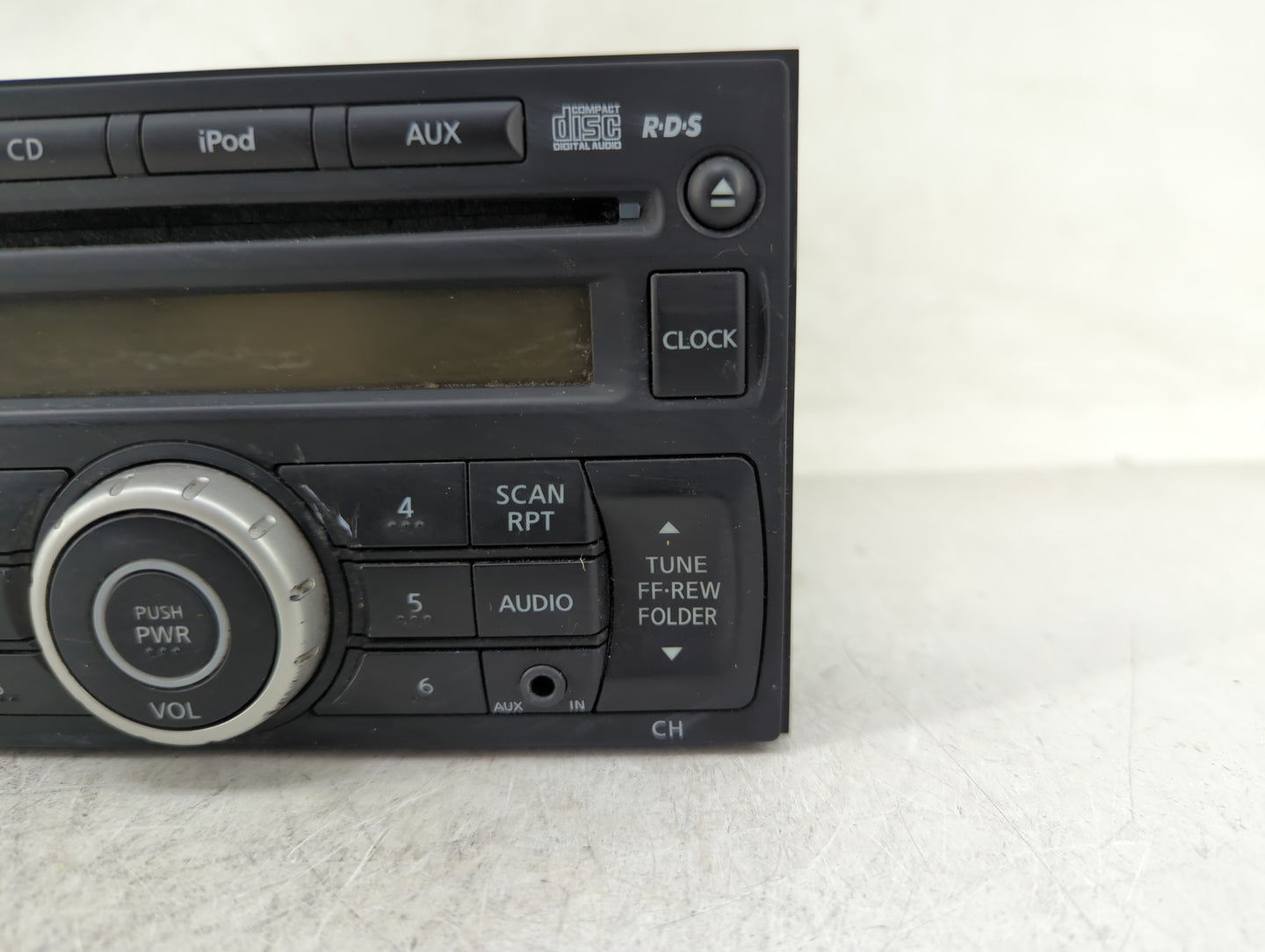 2012-2013 Nissan Versa Radio AM FM Cd Player Receiver Replacement P/N:28185 3AN1A CY20G Fits Fits 2012 2013 OEM Used Auto Pa