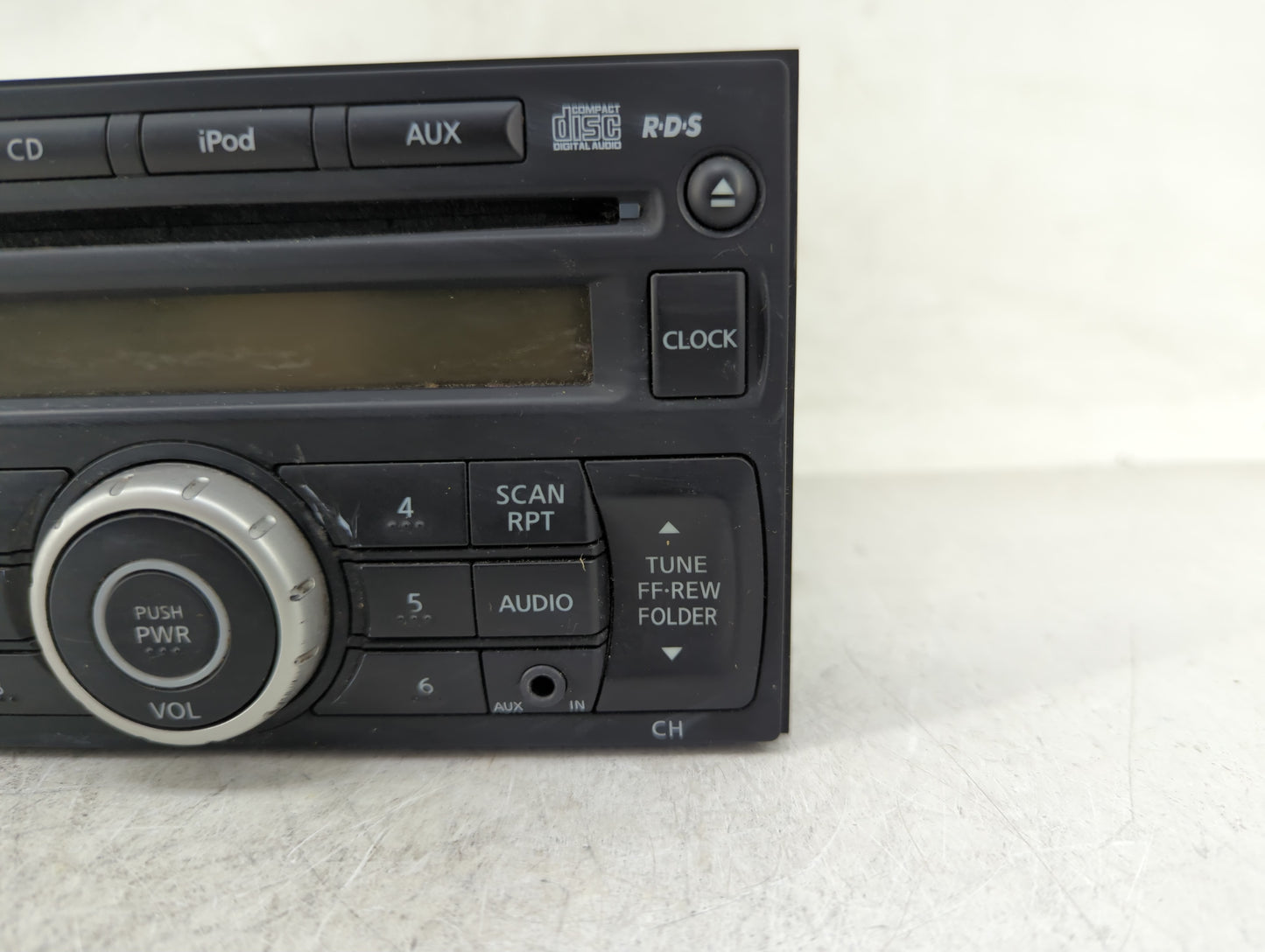 2012-2013 Nissan Versa Radio AM FM Cd Player Receiver Replacement P/N:28185 3AN1A CY20G Fits Fits 2012 2013 OEM Used Auto Pa