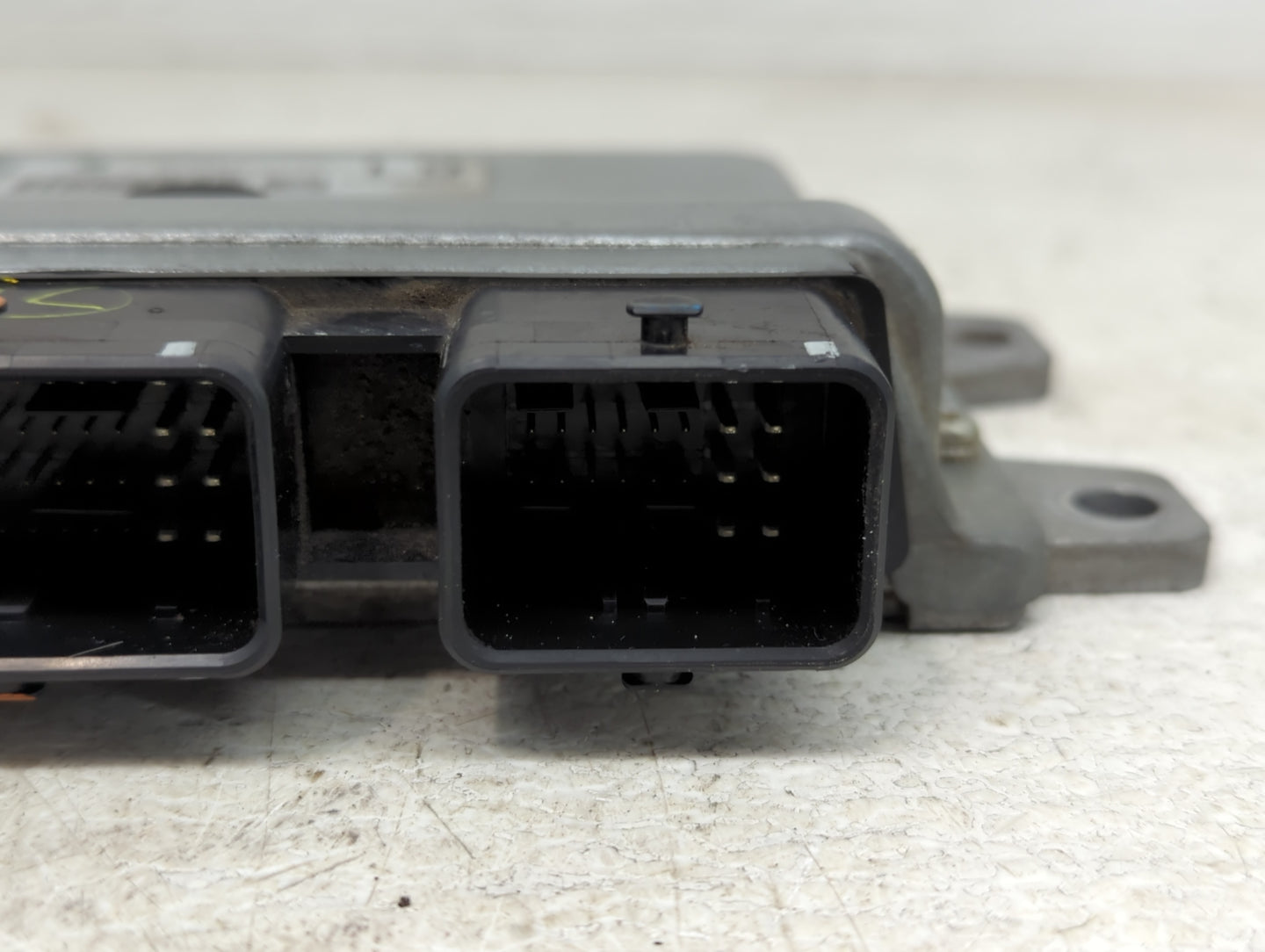 2012 Nissan Versa PCM Engine Control Computer ECU ECM PCU OEM P/N:MEC901-931 MEC901-922 A1 Fits OEM Used Auto Parts - Oemuse