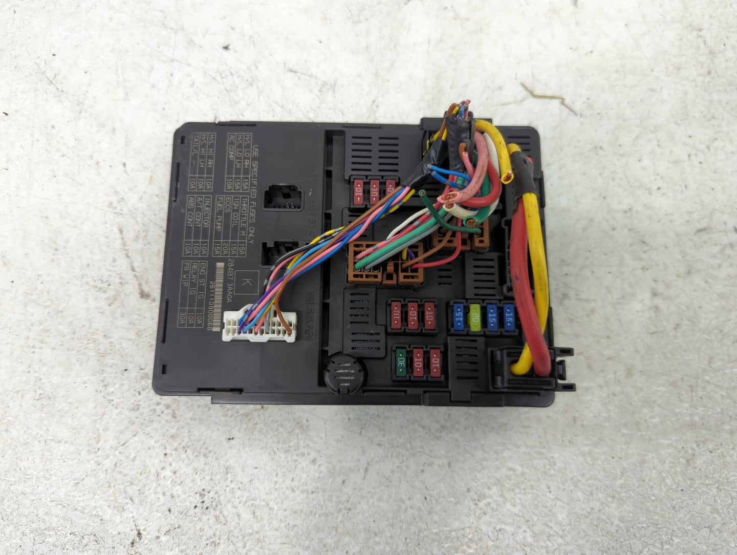 2012 Nissan Versa Fusebox Fuse Box Panel Relay Module Fits OEM Used Auto Parts - Oemusedautoparts1.com