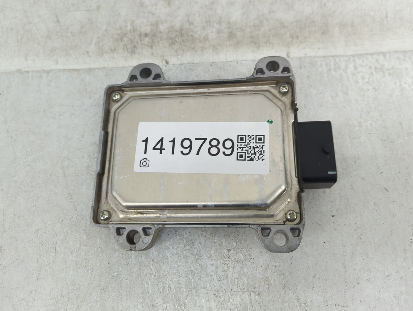 2012-2012 Nissan Versa Transmission Control Module Tcu Tcm 31036-3aa6a - Oemusedautoparts1.com