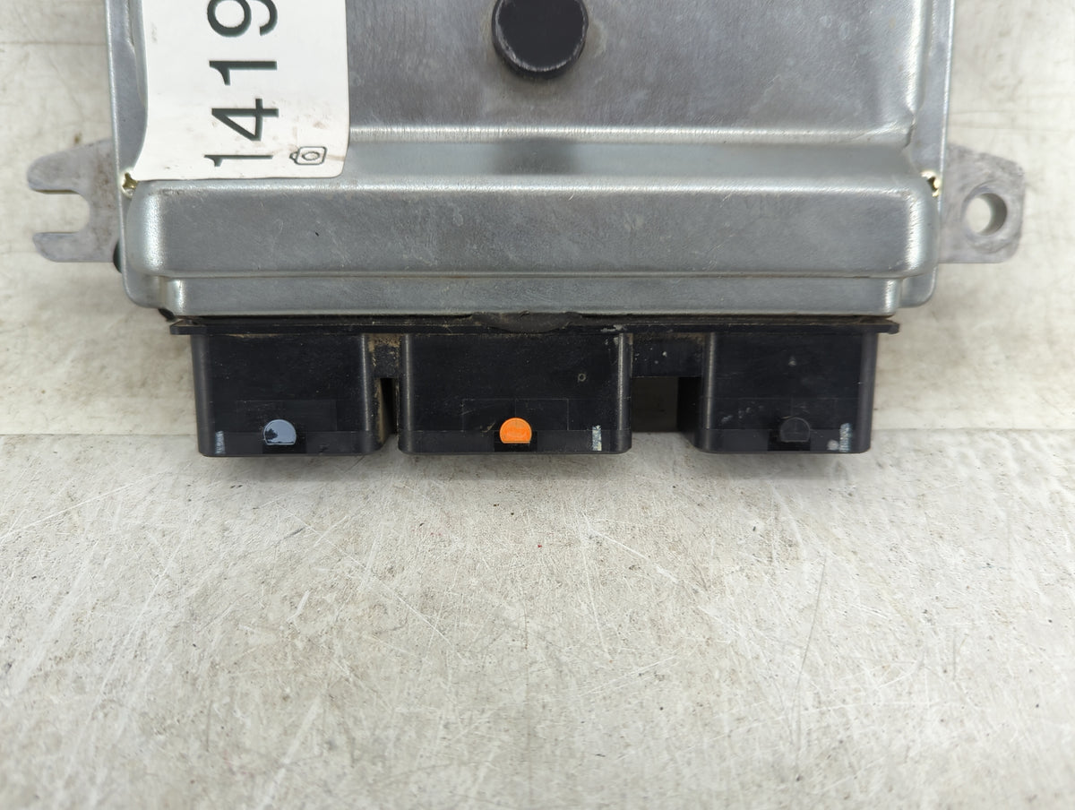 2012 Nissan Versa PCM Engine Control Computer ECU ECM PCU OEM P/N:MEC910-040 OEM Used Auto Parts - Oemusedautoparts1.com