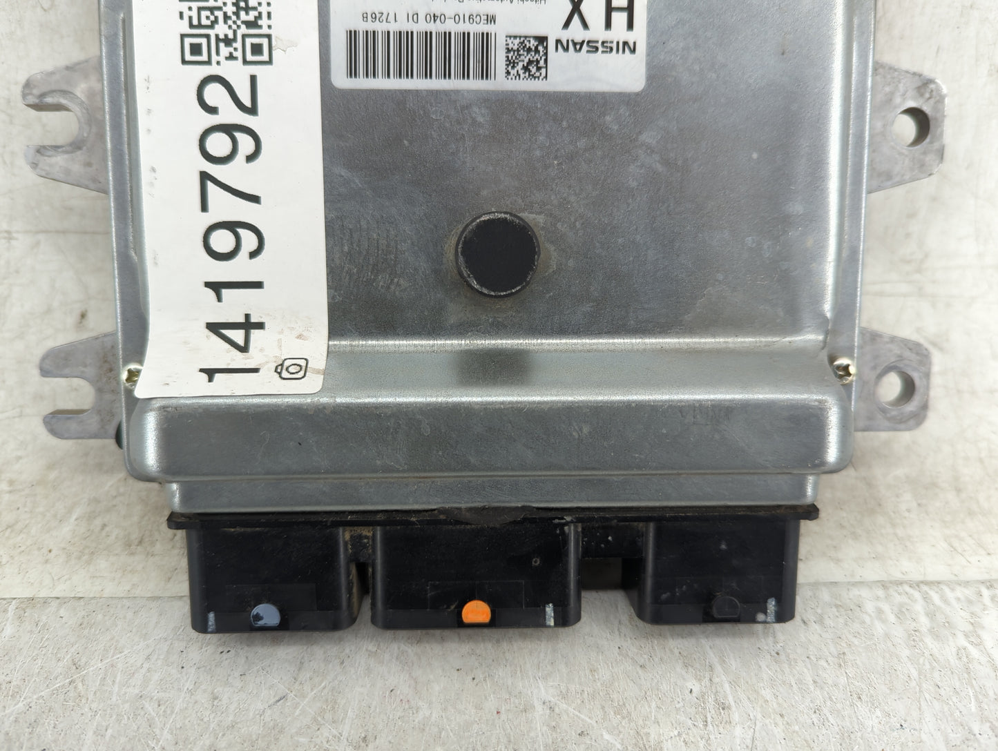 2012 Nissan Versa PCM Engine Control Computer ECU ECM PCU OEM P/N:MEC910-040 Fits OEM Used Auto Parts - Oemusedautoparts1.co