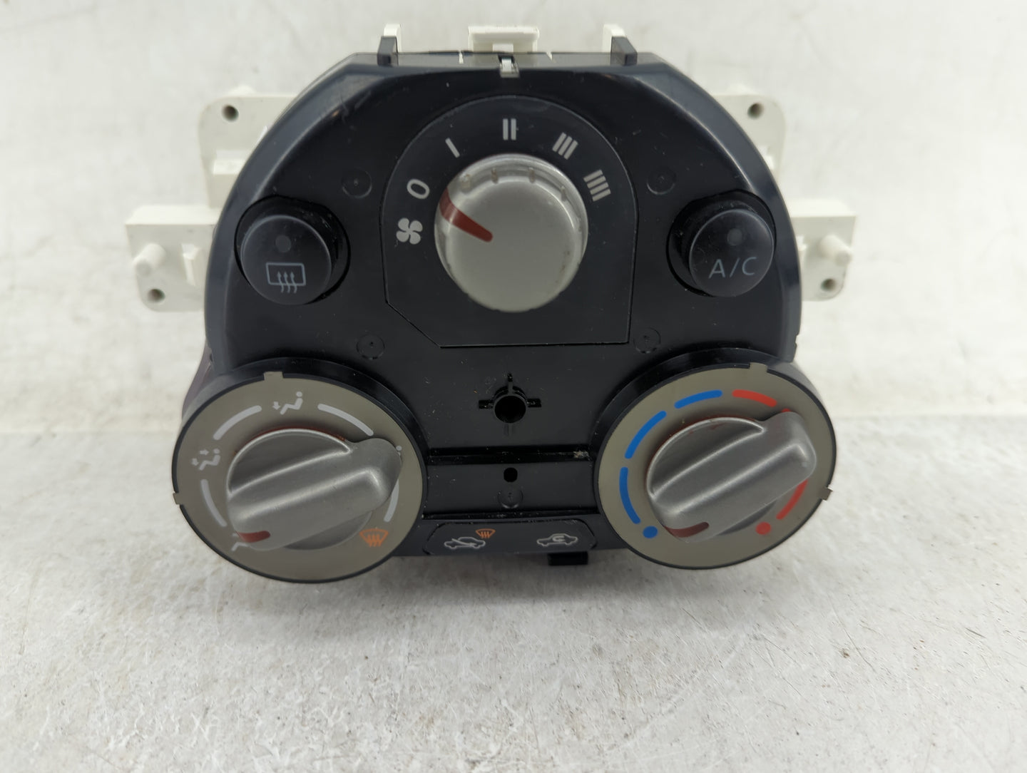 2012-2013 Nissan Versa Climate Control Module Temperature AC/Heater Replacement P/N:27510 00B96 Fits Fits 2012 2013 OEM Used