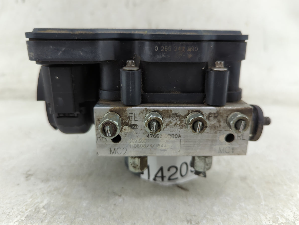 2012 Nissan Versa Anti-Lock Brake ABS Pump Module Actuator OEM P/N:476603BB0A Fits OEM Used Auto Parts - Oemusedautoparts1.c
