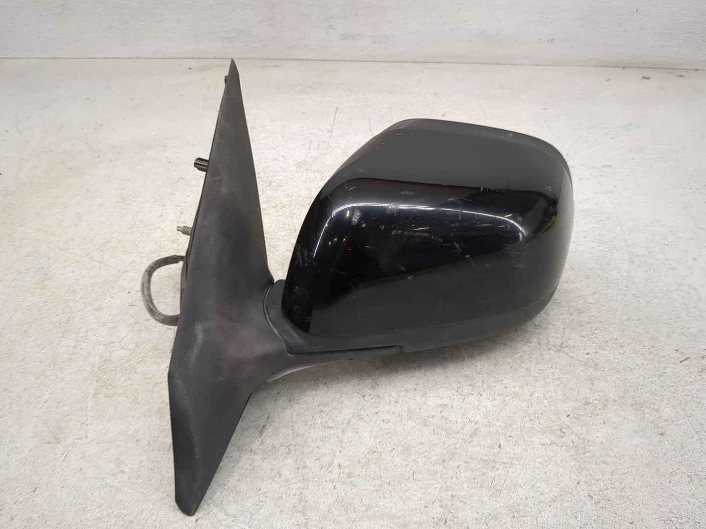 2012-2014 Nissan Versa Driver Side View Mirror - Left Door Mirror OEM Used - Oemusedautoparts1.com