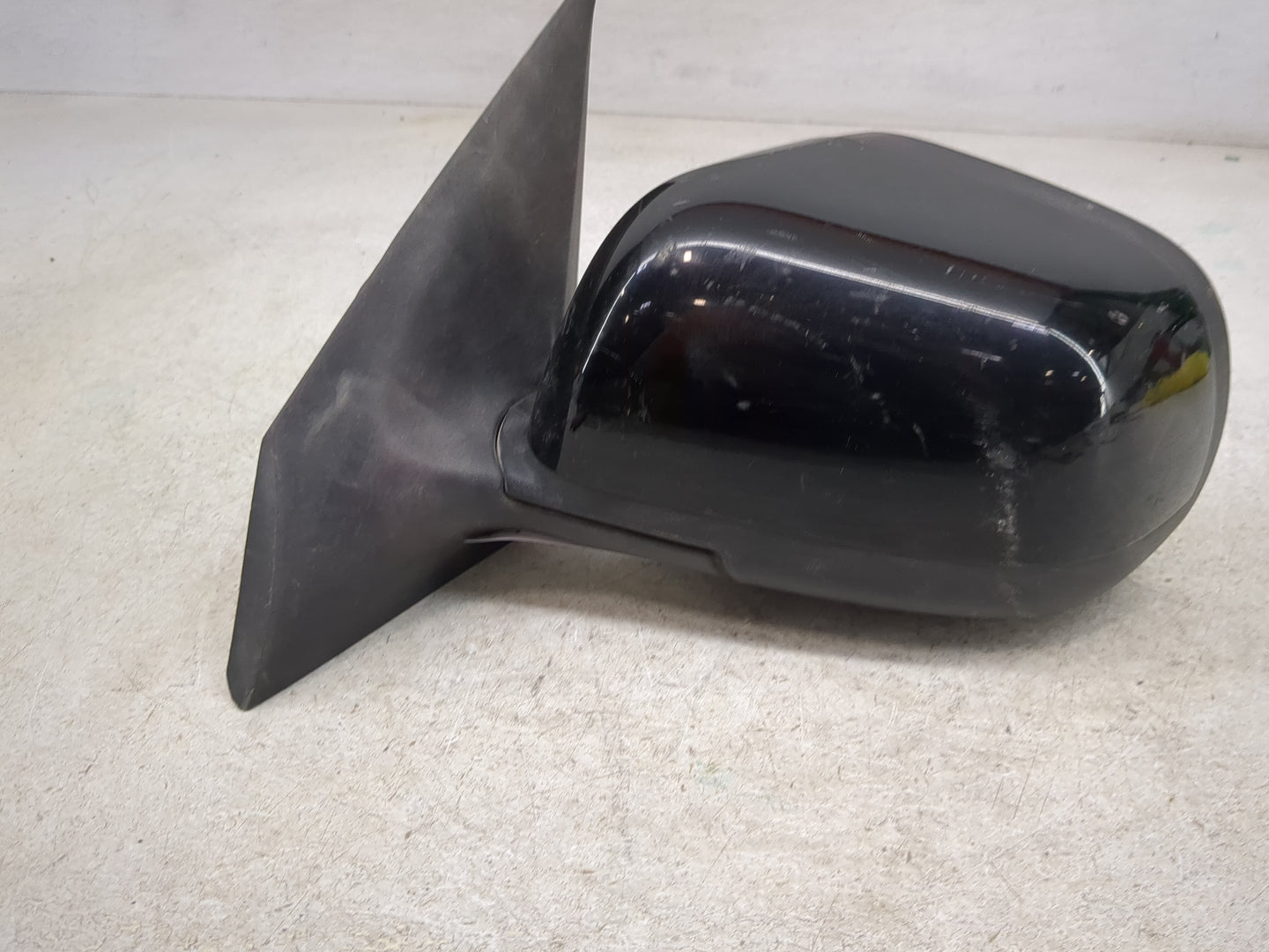 2012-2014 Nissan Versa Driver Side View Mirror - Left Door Mirror OEM Used - Oemusedautoparts1.com