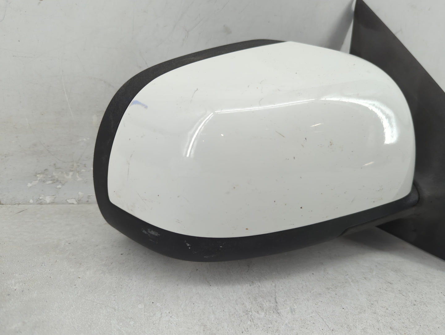 2012-2014 Nissan Versa Passenger Side View Mirror - Right Door Mirror OEM Used - Oemusedautoparts1.com