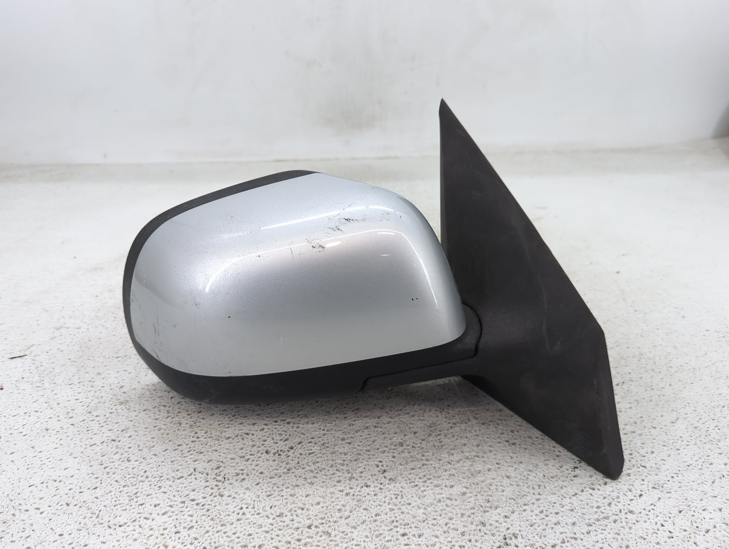 2012-2014 Nissan Versa Passenger Side View Mirror - Right Door Mirror OEM Used - Oemusedautoparts1.com