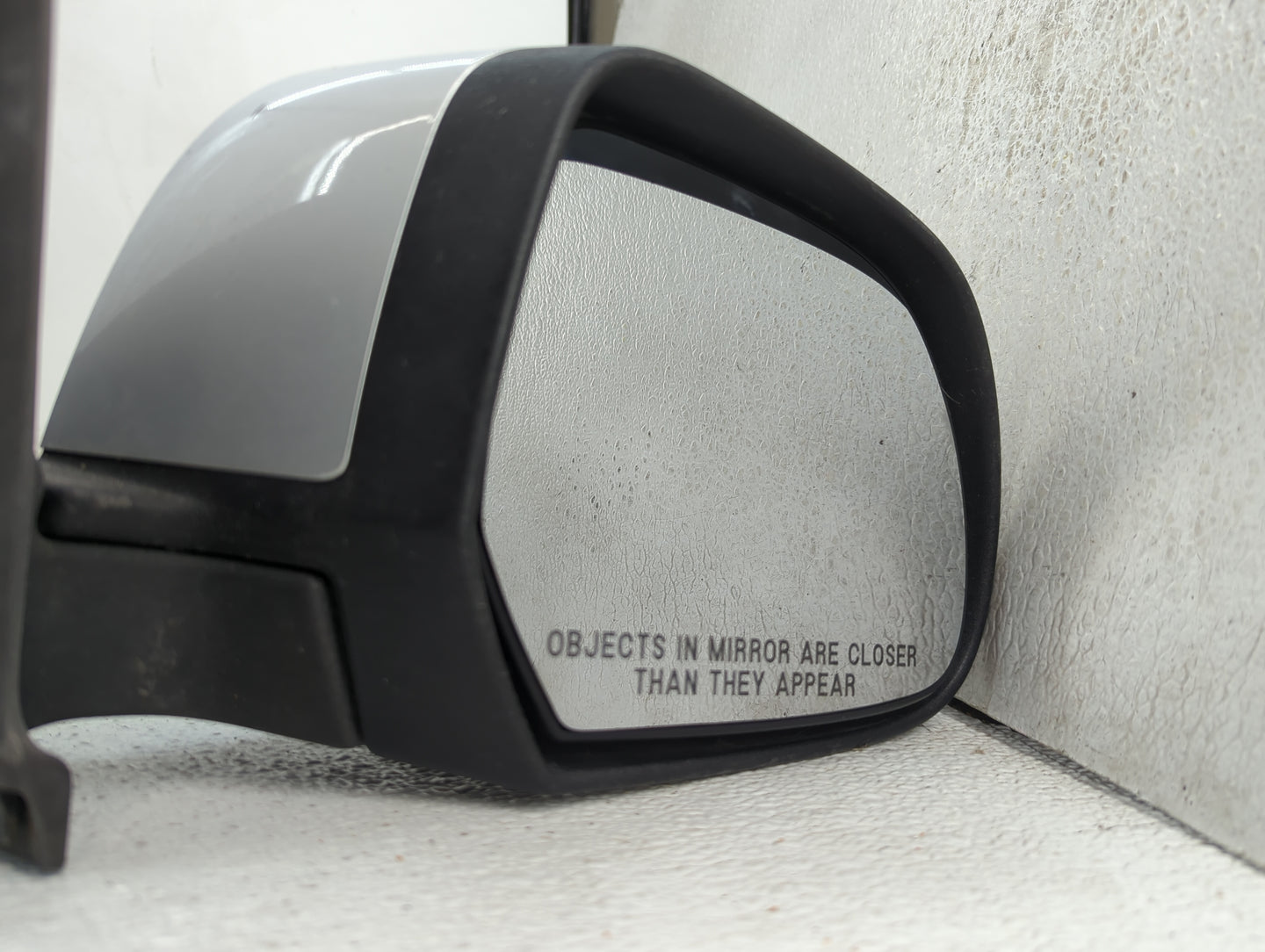 2012-2014 Nissan Versa Passenger Side View Mirror - Right Door Mirror OEM Used - Oemusedautoparts1.com