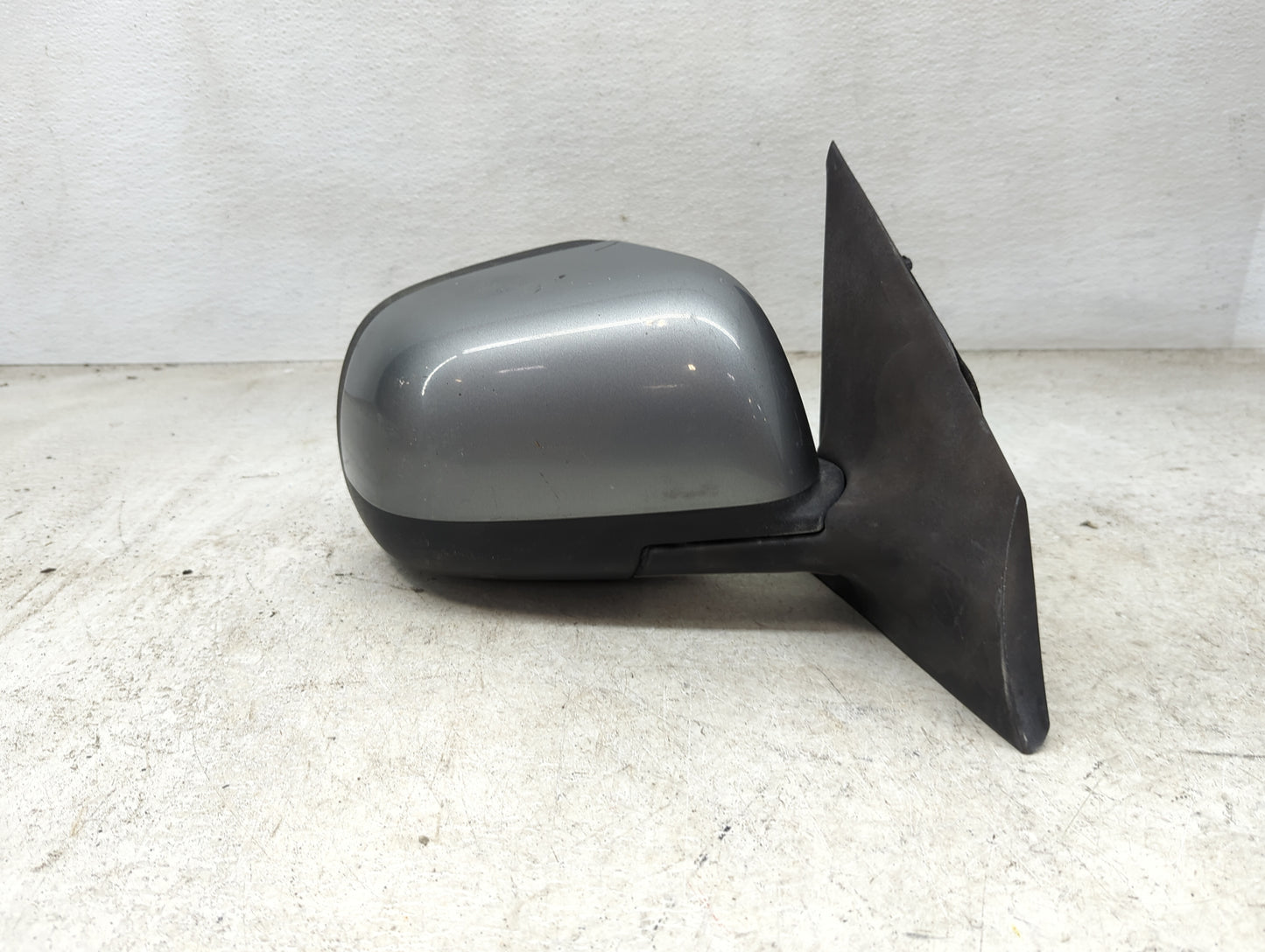 2012-2014 Nissan Versa Passenger Side View Mirror - Right Door Mirror OEM Used - Oemusedautoparts1.com
