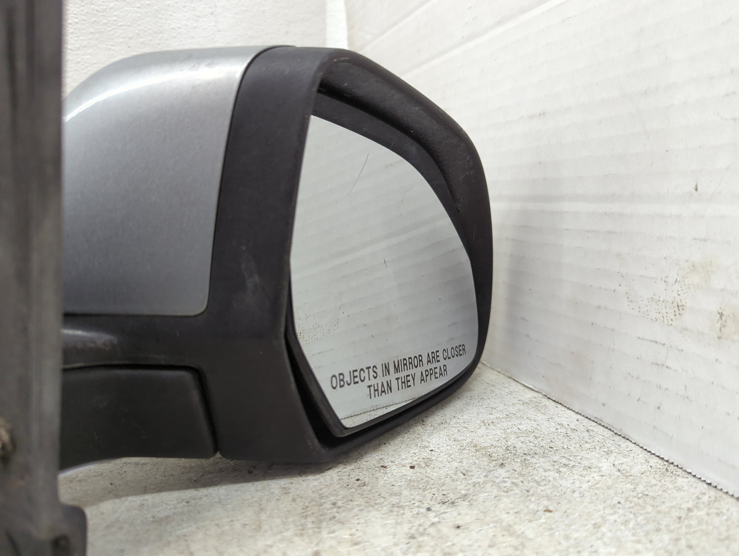 2012-2014 Nissan Versa Passenger Side View Mirror - Right Door Mirror OEM Used - Oemusedautoparts1.com