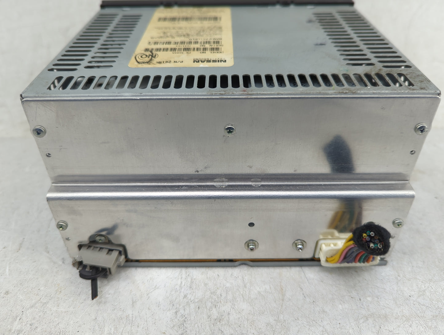 2012-2014 Nissan Versa Radio AM FM Cd Player Receiver Replacement P/N:281851HK0A CY19G Fits Fits 2012 2013 2014 OEM Used Aut