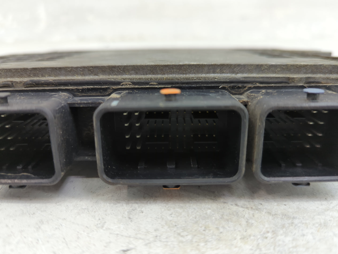 2012 Nissan Versa PCM Engine Control Computer ECU ECM PCU OEM P/N:MEC910-040 Fits OEM Used Auto Parts - Oemusedautoparts1.co
