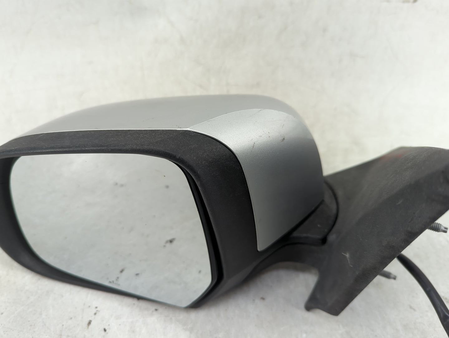 2012 Nissan Versa Driver Side View Mirror - Left Door Mirror OEM Used - Oemusedautoparts1.com