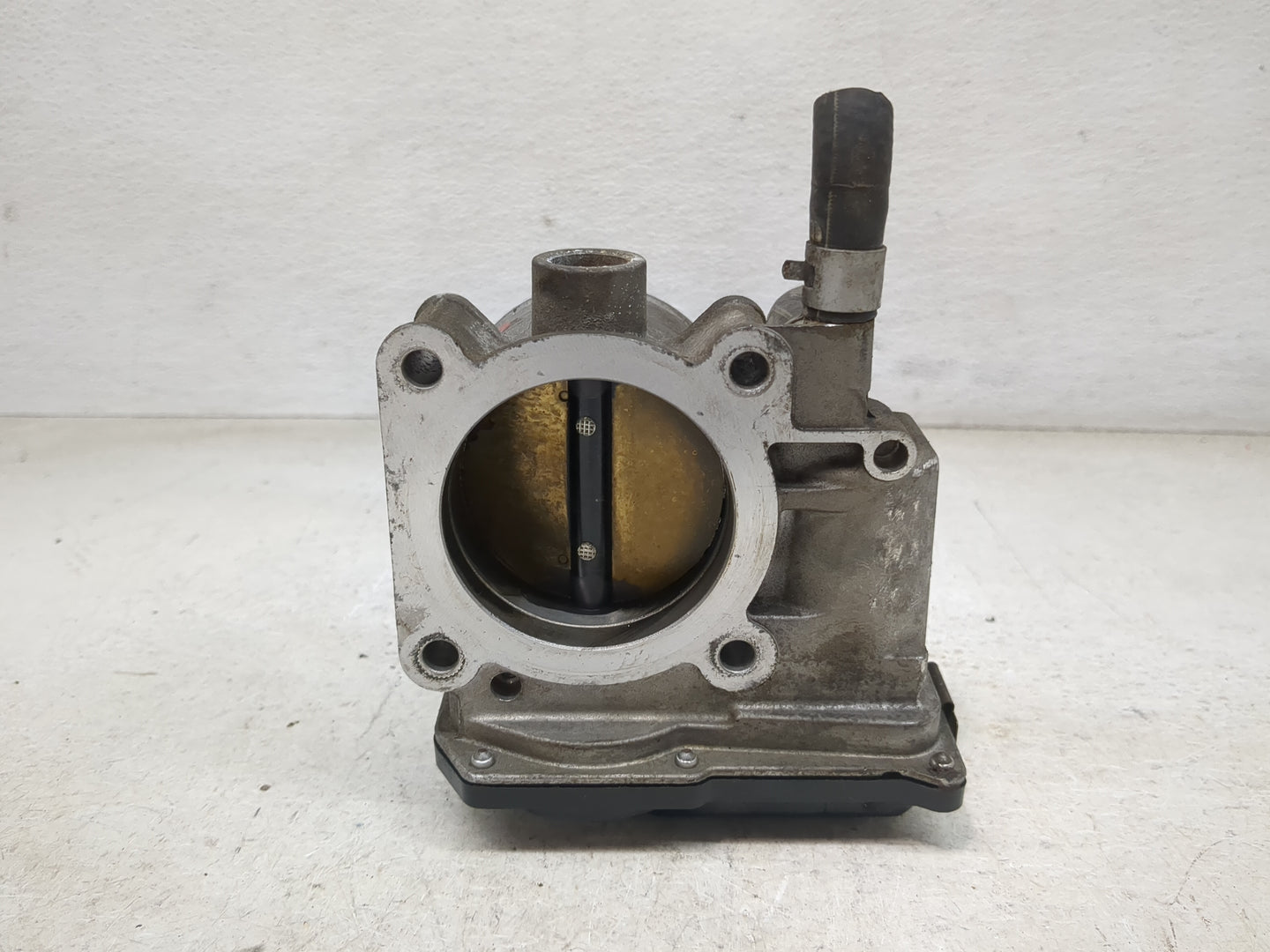 2007-2012 Nissan Versa Throttle Body P/N:2D30 -01002 ET-A60-02 D Fits OEM Used Auto Parts - Oemusedautoparts1.com