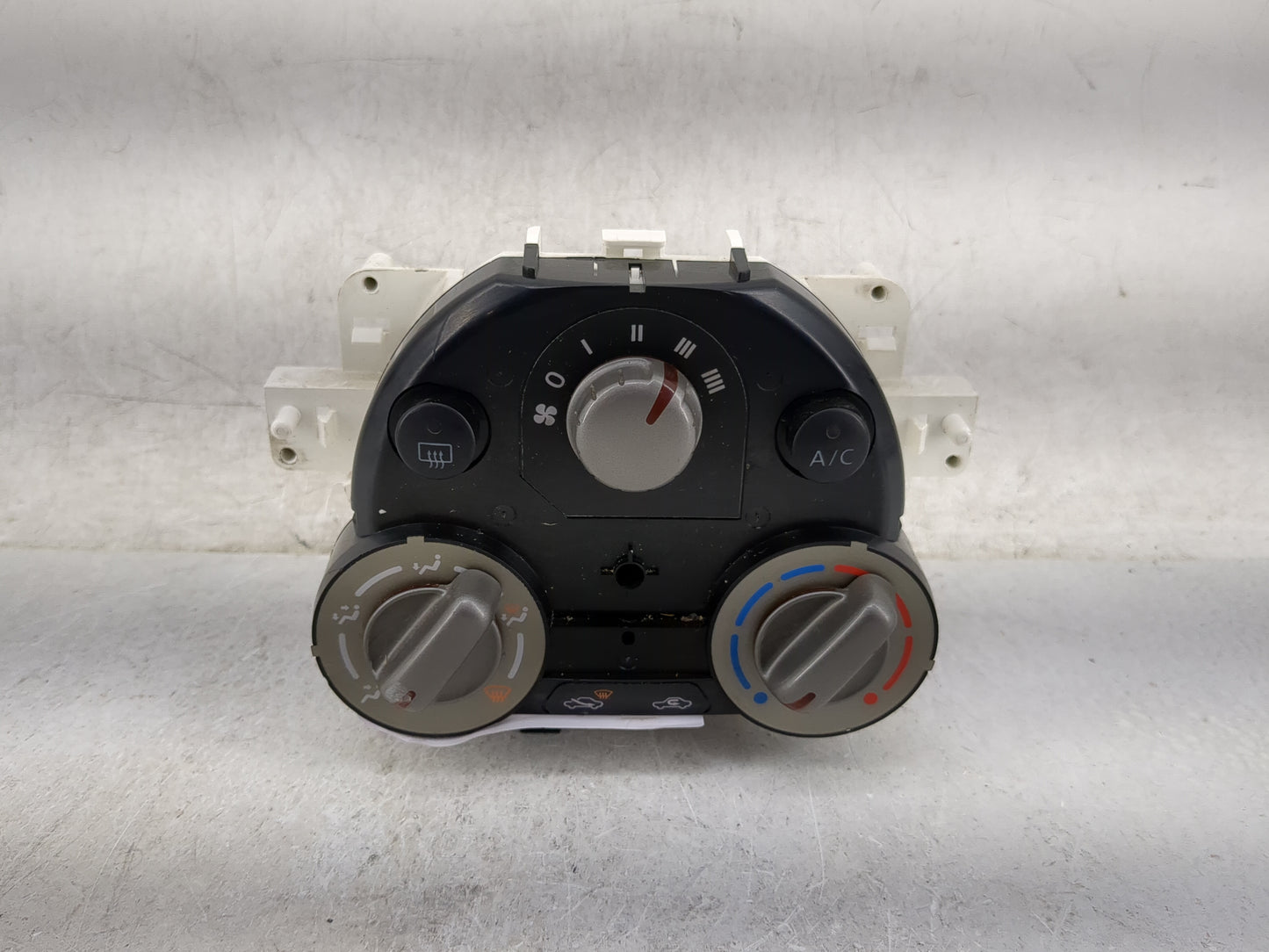 2012-2013 Nissan Versa Climate Control Module Temperature AC/Heater Replacement P/N:2751000B96 Fits Fits 2012 2013 OEM Used 