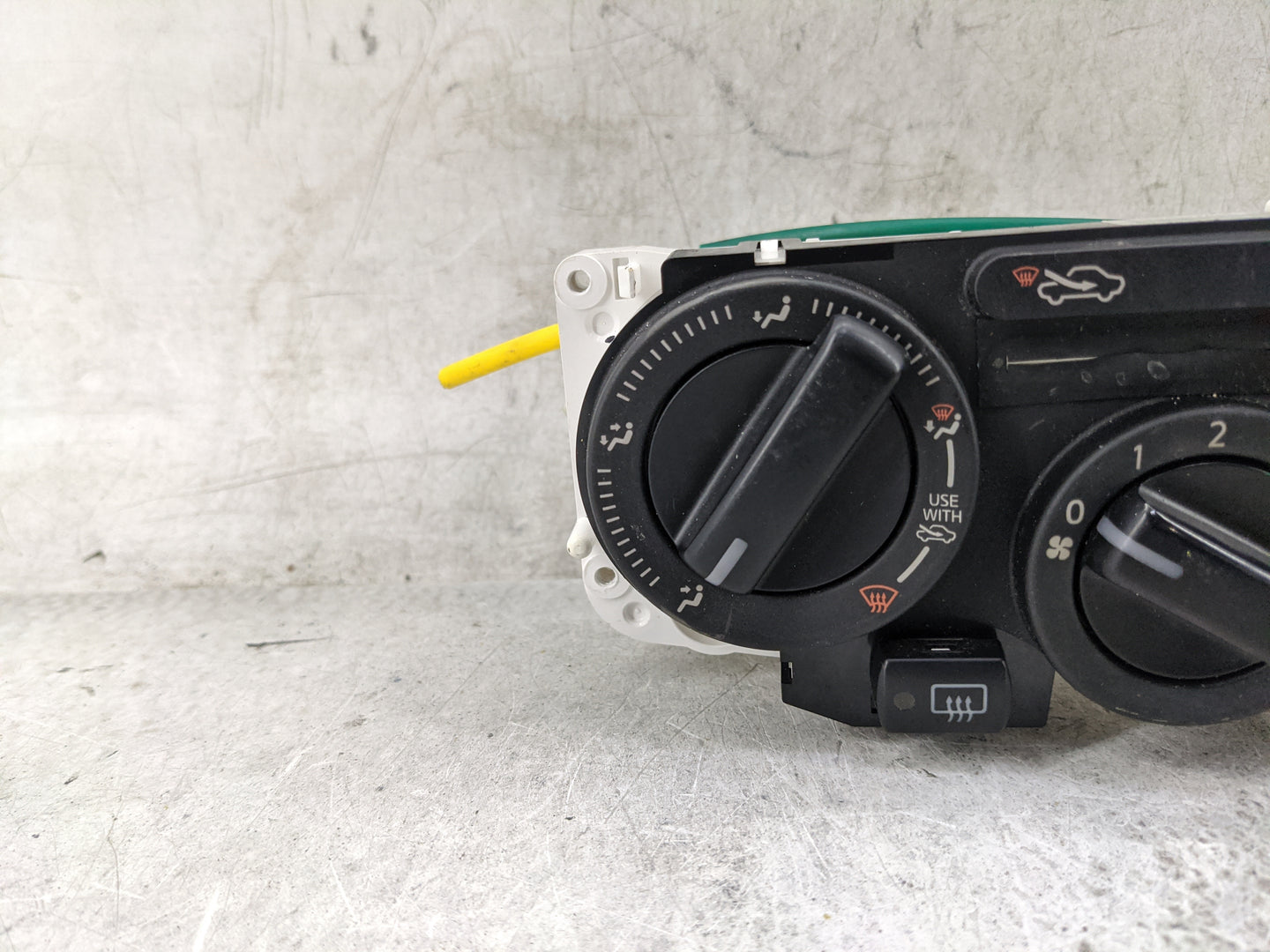 2010-2012 Nissan Versa Climate Control Module Temperature AC/Heater Replacement P/N:T101X093T Fits Fits 2010 2011 2012 OEM U