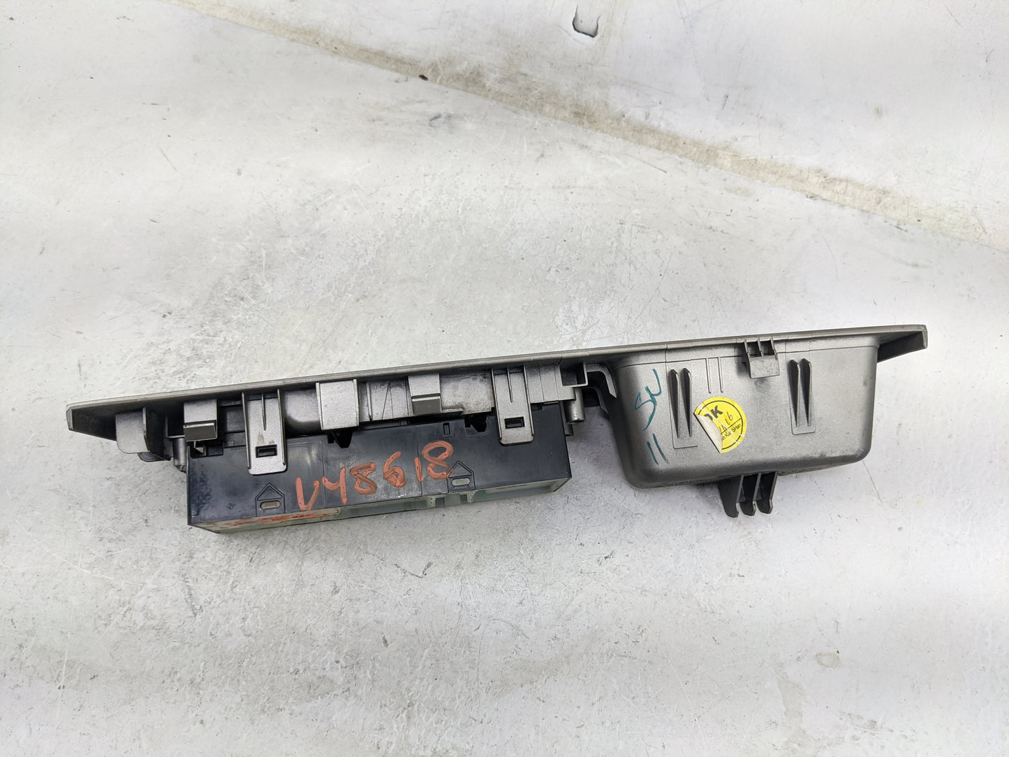 2010-2012 Nissan Versa Master Power Window Switch Replacement Driver Side Left Fits Fits 2010 2011 2012 OEM Used Auto Parts 