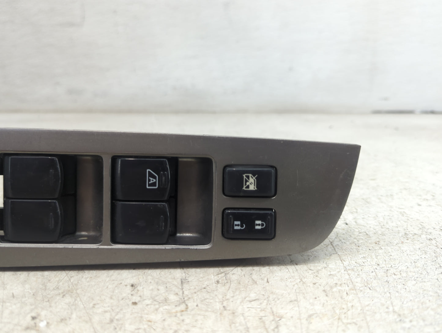 2010-2012 Nissan Versa Master Power Window Switch Replacement Driver Side Left P/N:80961 Fits Fits 2010 2011 2012 OEM Used A