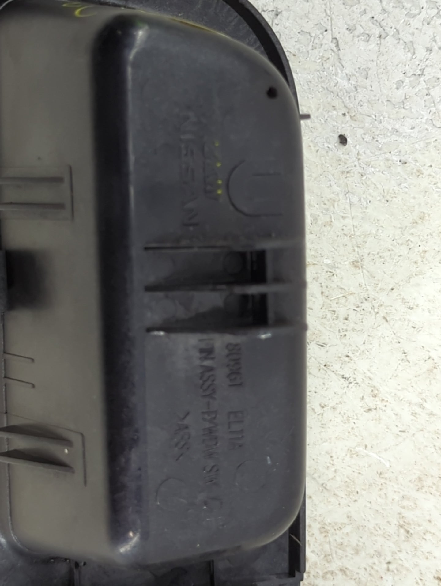 2010-2012 Nissan Versa Master Power Window Switch Replacement Driver Side Left P/N:80961 EL17A PDN ASSY-BYWDW SW Fits OEM Us